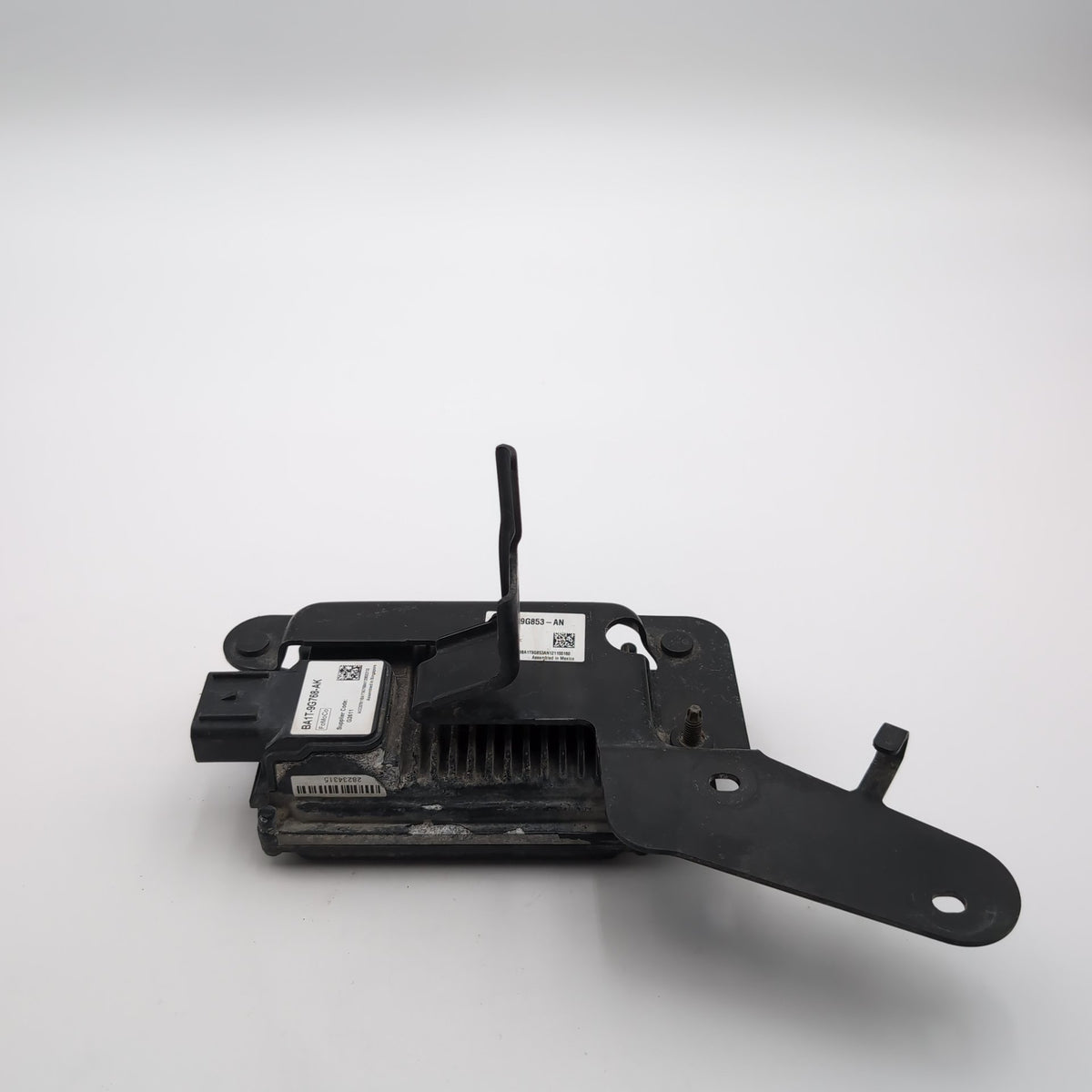 2011 - 2014 Lincoln MKX Cruise Control Distance Radar Sensor BA1T-9G768-AK