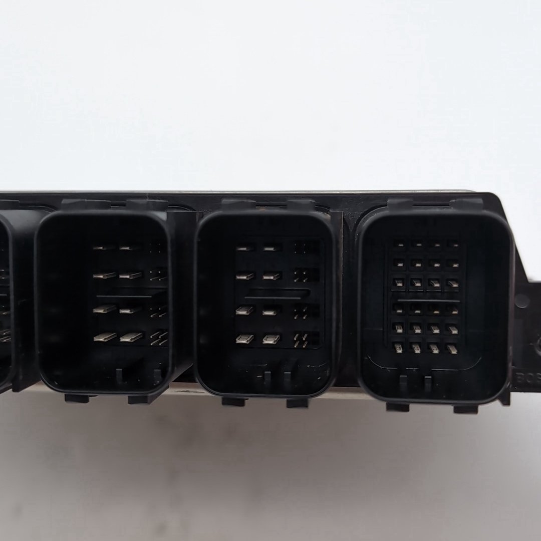 2019 - 2023 BMW X1 X2 Engine Computer Control Moule DME ECU 5A16617