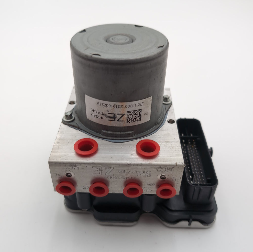 2022 Toyota RAV4 2.5L ABS Anti Lock Brake Pump Control Unit 44540-0R440