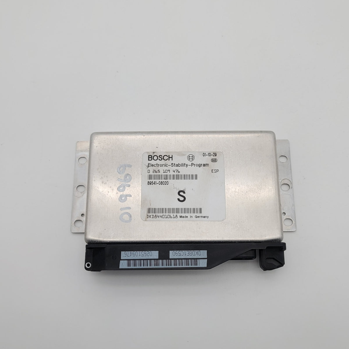 2000 2001 2002 2003 Toyota Sienna XLE 3.0L Chassis ESP Control Module 8954108020