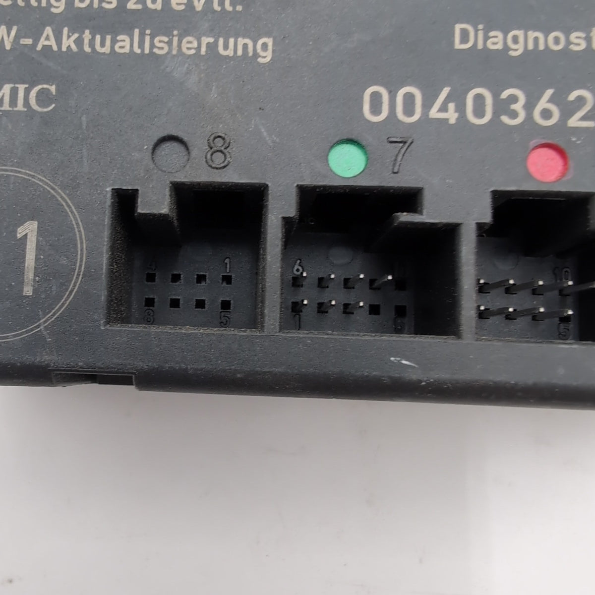 2008- 2018 Mercedes W218 W212 W204 CLS C E Class Front Left Door Control Module