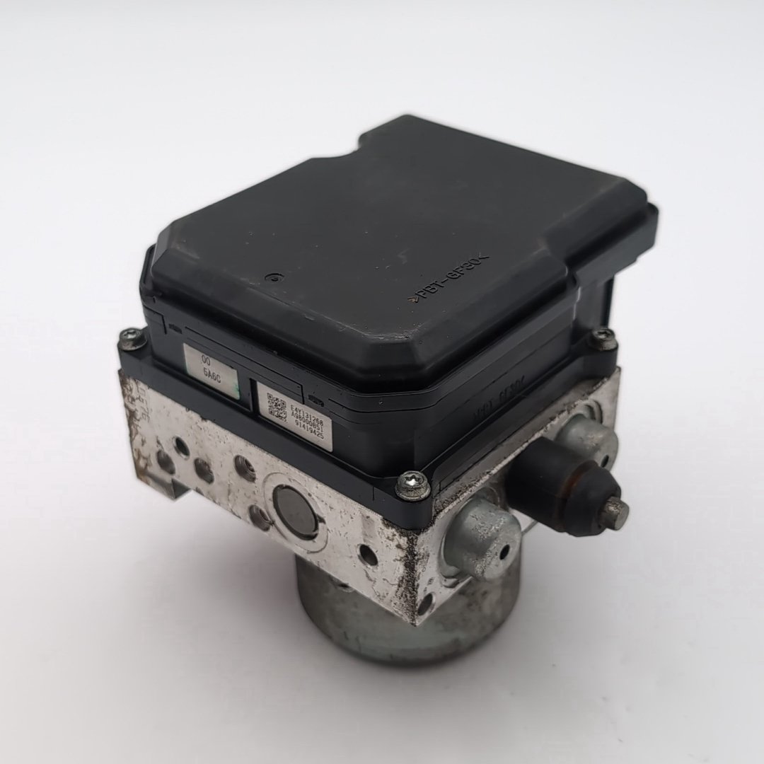 2015 2016 Nissan Juke ABS Anti Lock Brake Pump 476603YM0C