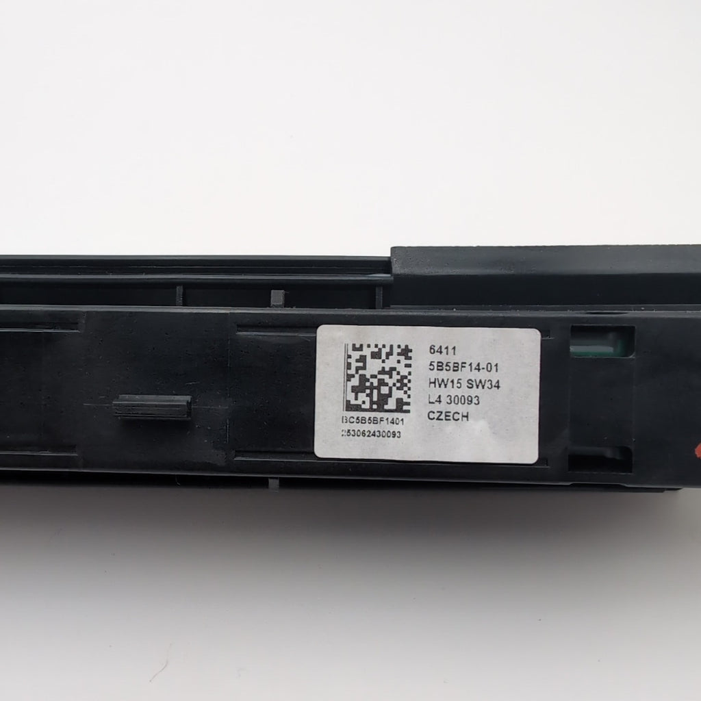 2025 BMW 540iX 530iX i5 G60 Center Dashboard Touch Panel AC Control Box 5B5BF14