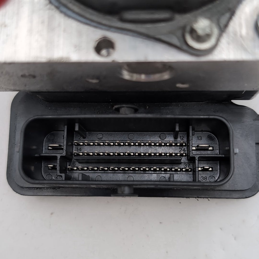 2021 2022 2023 Nissan Kicks 1.6L ABS Anti Lock Brake Pump Control 476605R00A