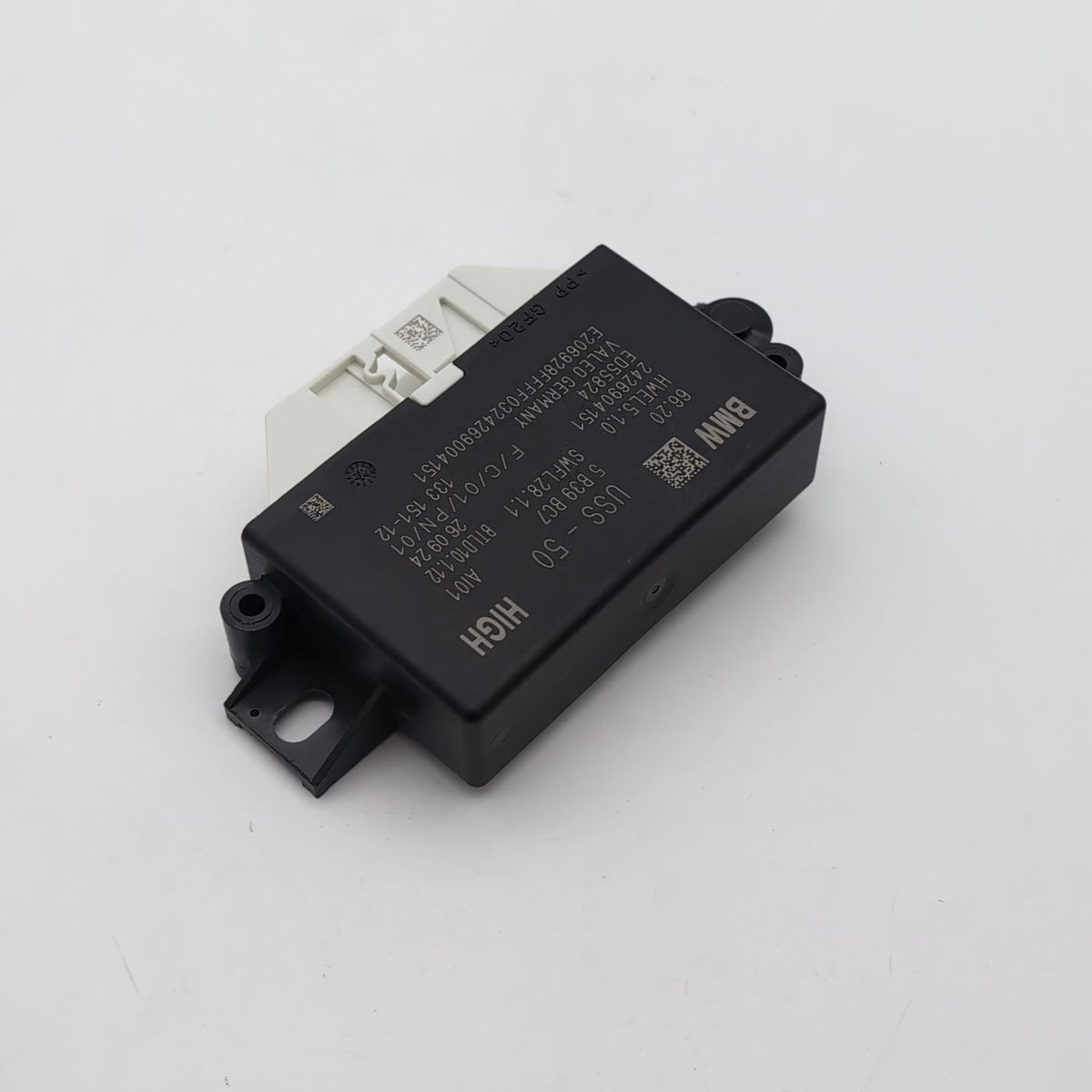 2023 - 2026 BMW G60 G70 X1 X2 X5 X7 USS Ultrasonic Parking Sensor Module