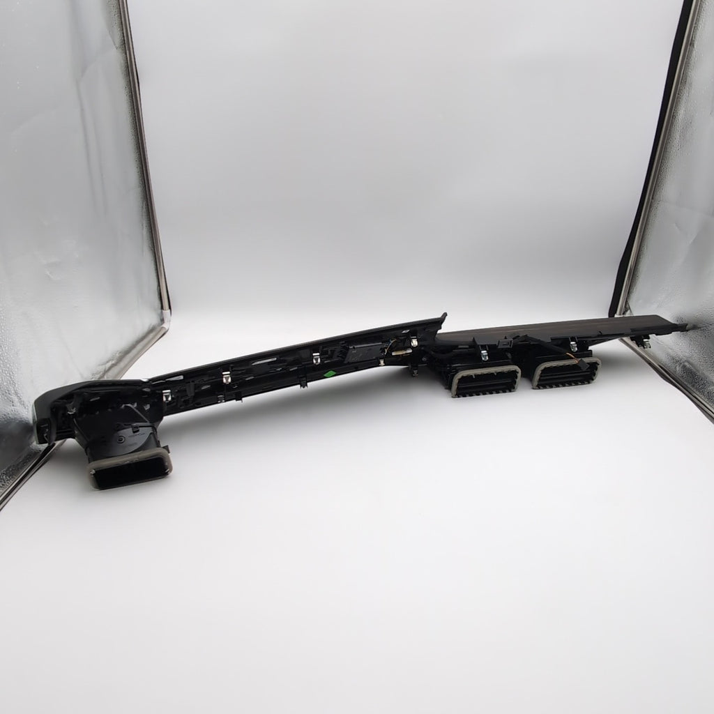 2024 2025 BMW X5 G05 DASH RIGHT SIDE UPPER COVER TRIM PANEL & AIR VENT GRILLE