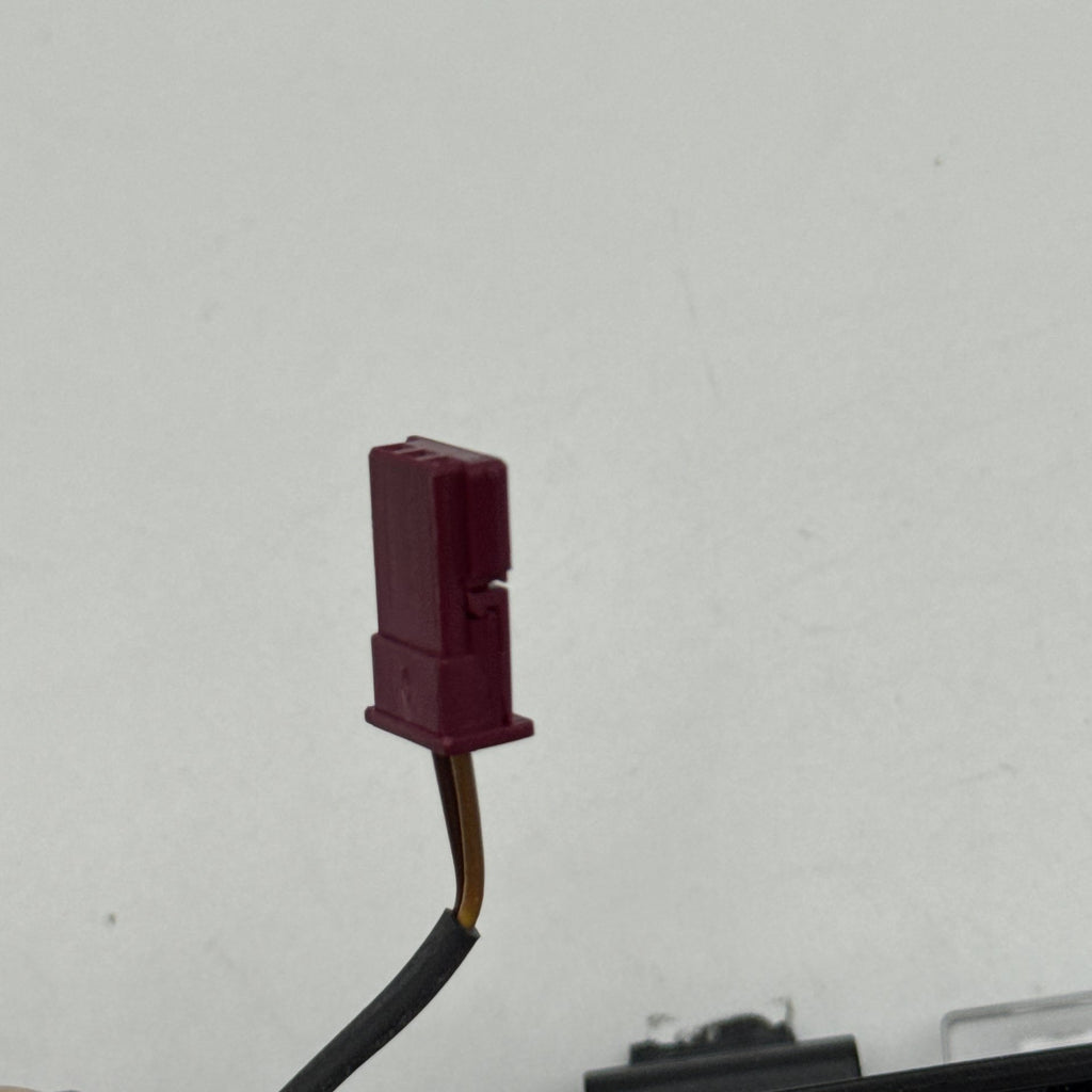 2016 - 2022 BMW 740i 750i G11 G12 Rear Center Third 3rd Brake Light 7342972
