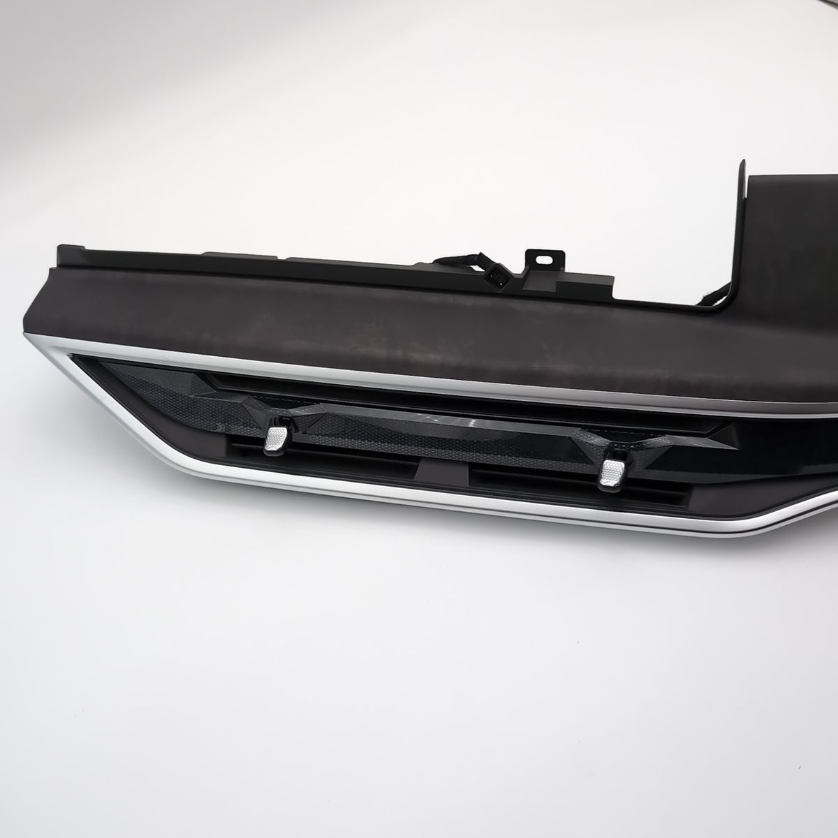 2024 2025 BMW X7 G07 DASH RIGHT SIDE UPPER COVER TRIM PANEL & AIR VENT GRILLE