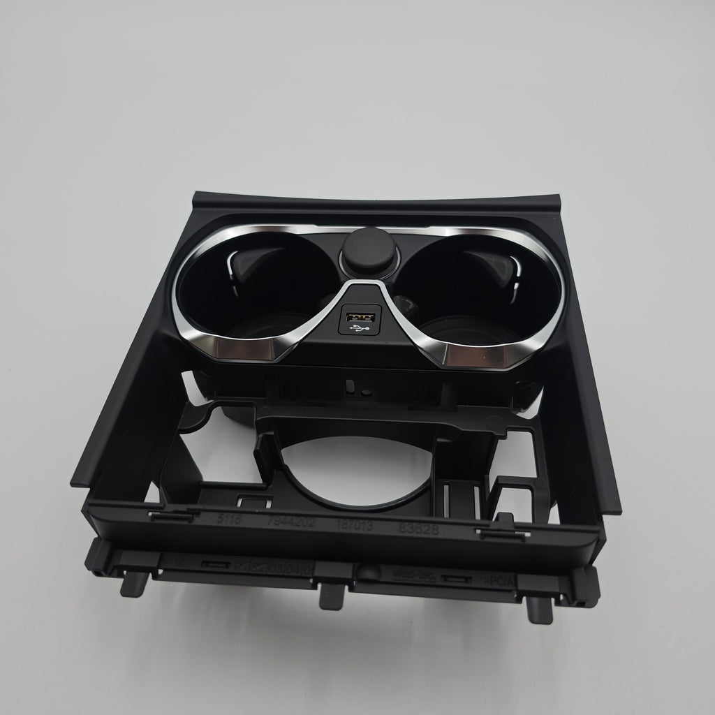 2019 - 2022 BMW 740i 750i G11 G12 Front Center Console Cup Holder 7944194