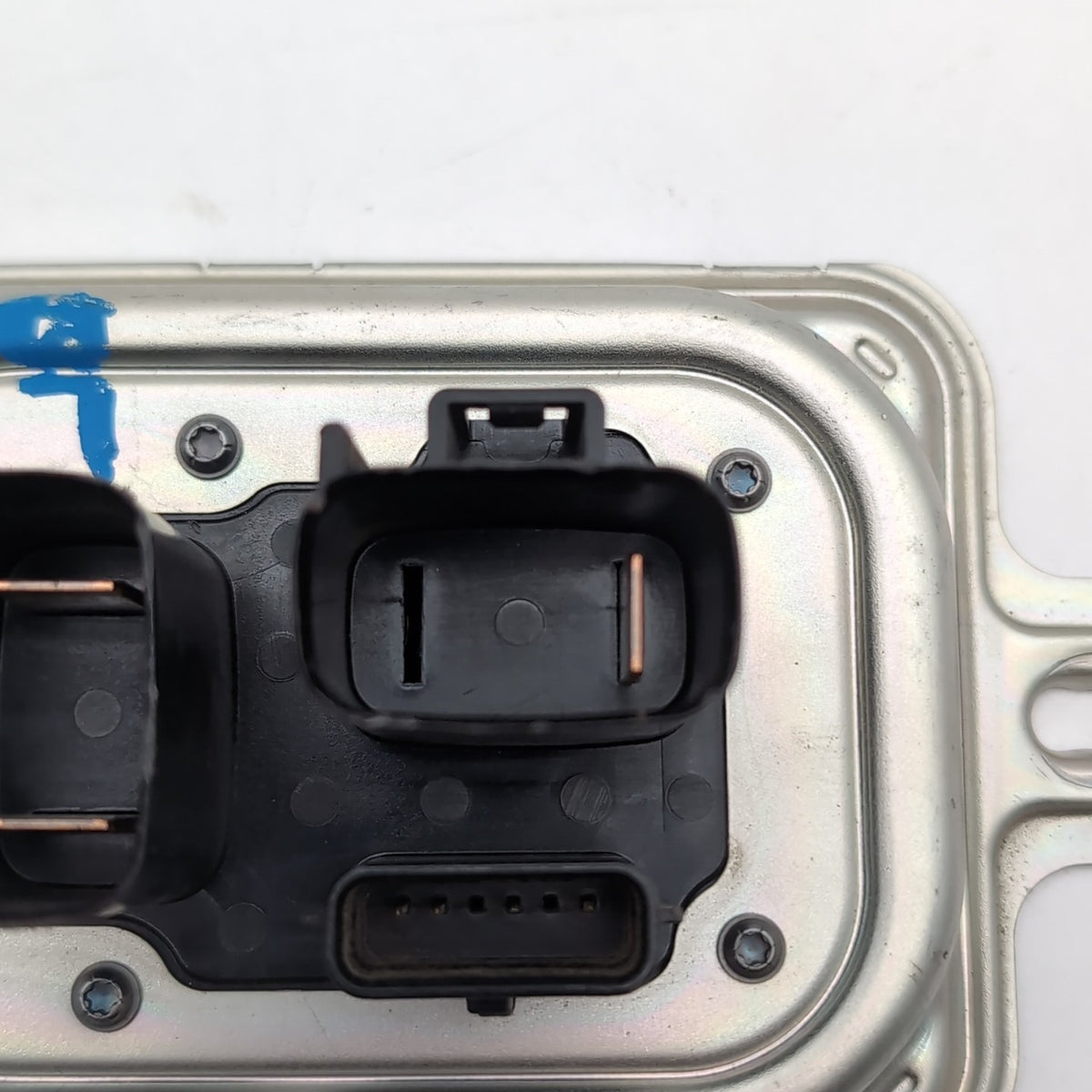 2017 2018 2019 Jaguar XE Fuel Pump Computer Voltage Control Module GX7314B526AC