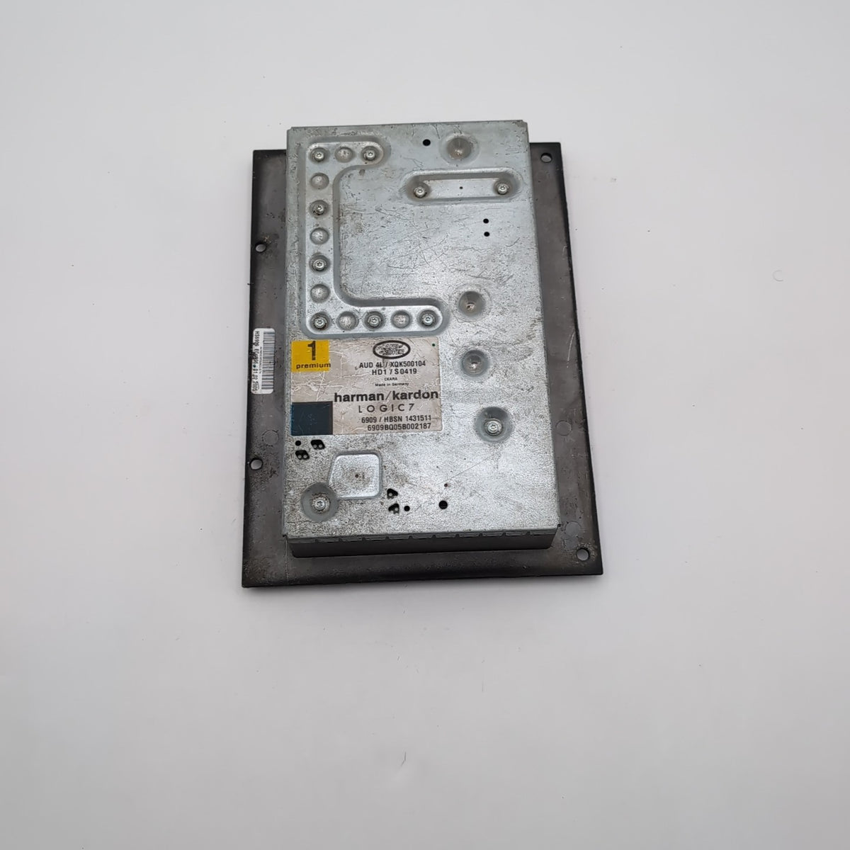 2005- 2011 Land Rover LR3 Harman Kardon LOGIC 7 Audio Amplifier Amp XQK500104