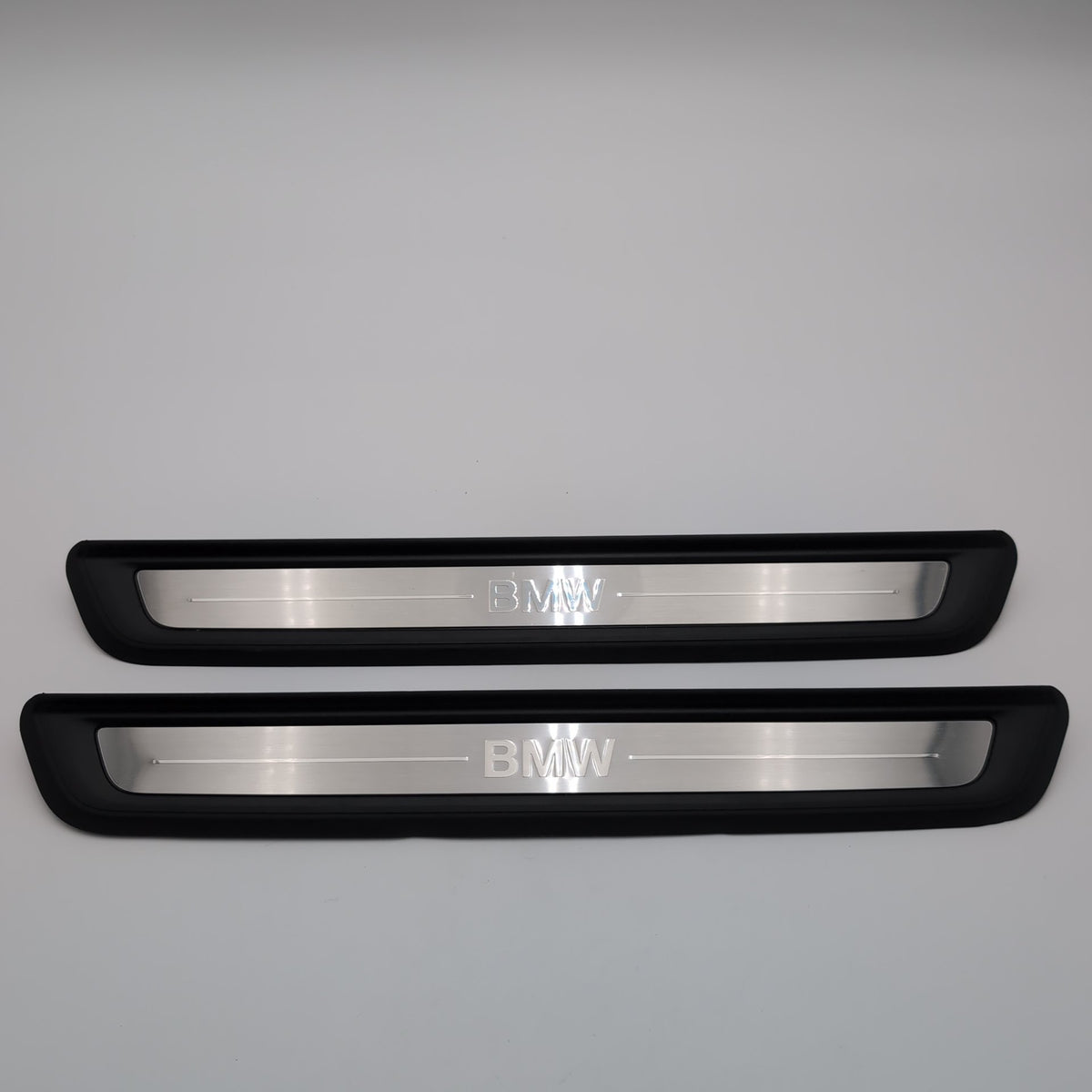 2019 - 2025 BMW G20 G21 G26 Front Left Right Door Trim Molding Sill Set 7407387