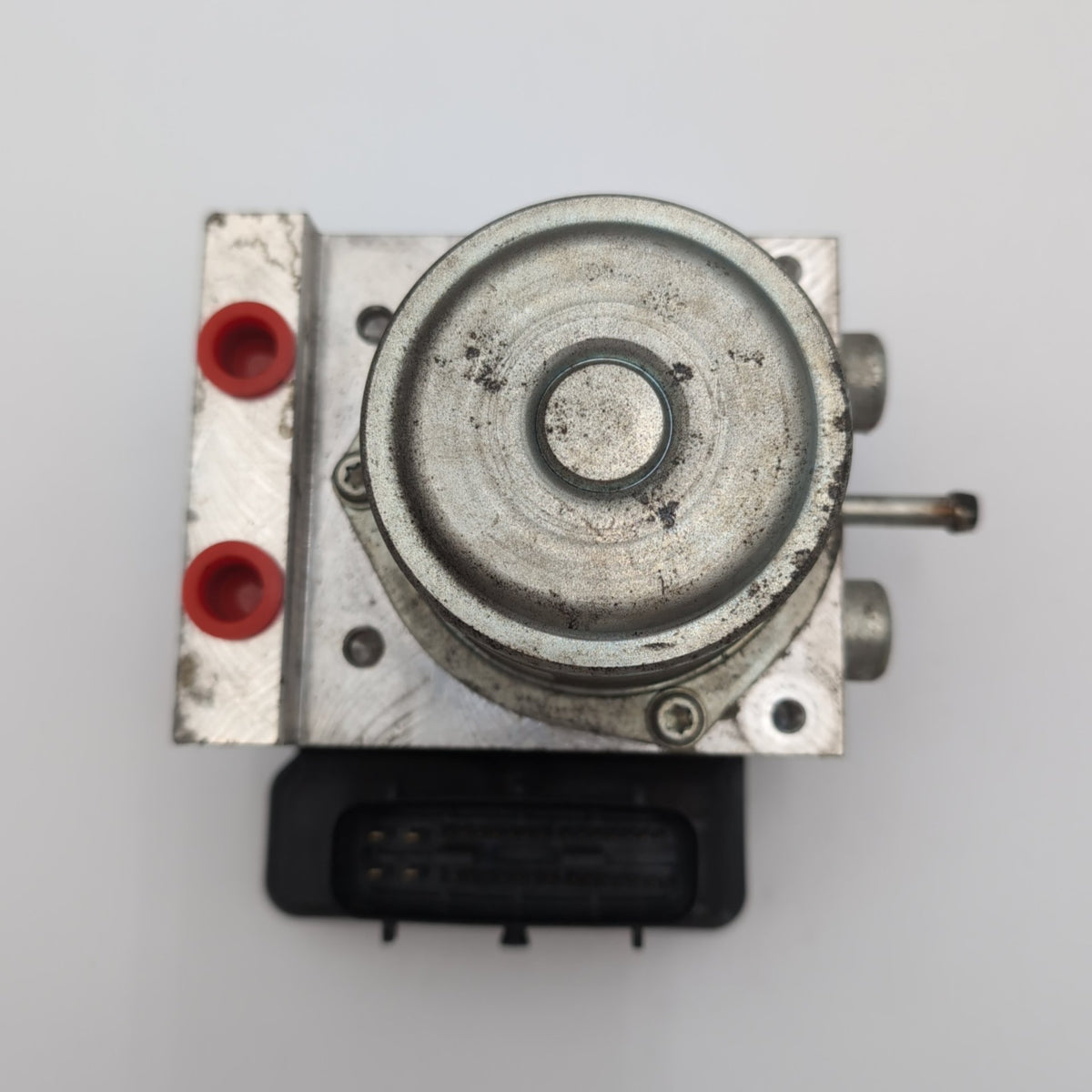 2012 - 2015 Nissan Rogue ABS Anti Lock Brake Pump Control Unit 47660JM14A