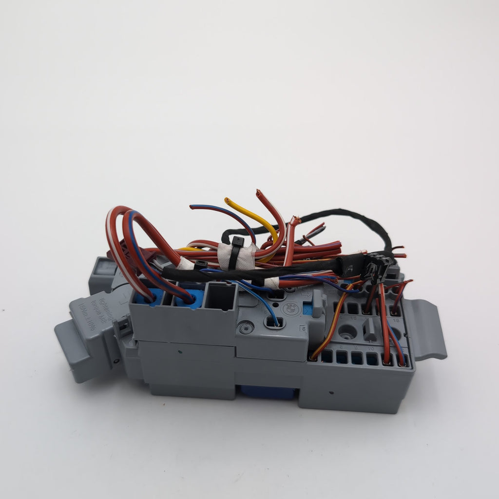 2019 - 2026 BMW X5 X6 X7 XM G20 G26 G42 G87 M3 Front Power Distribution Fuse Box