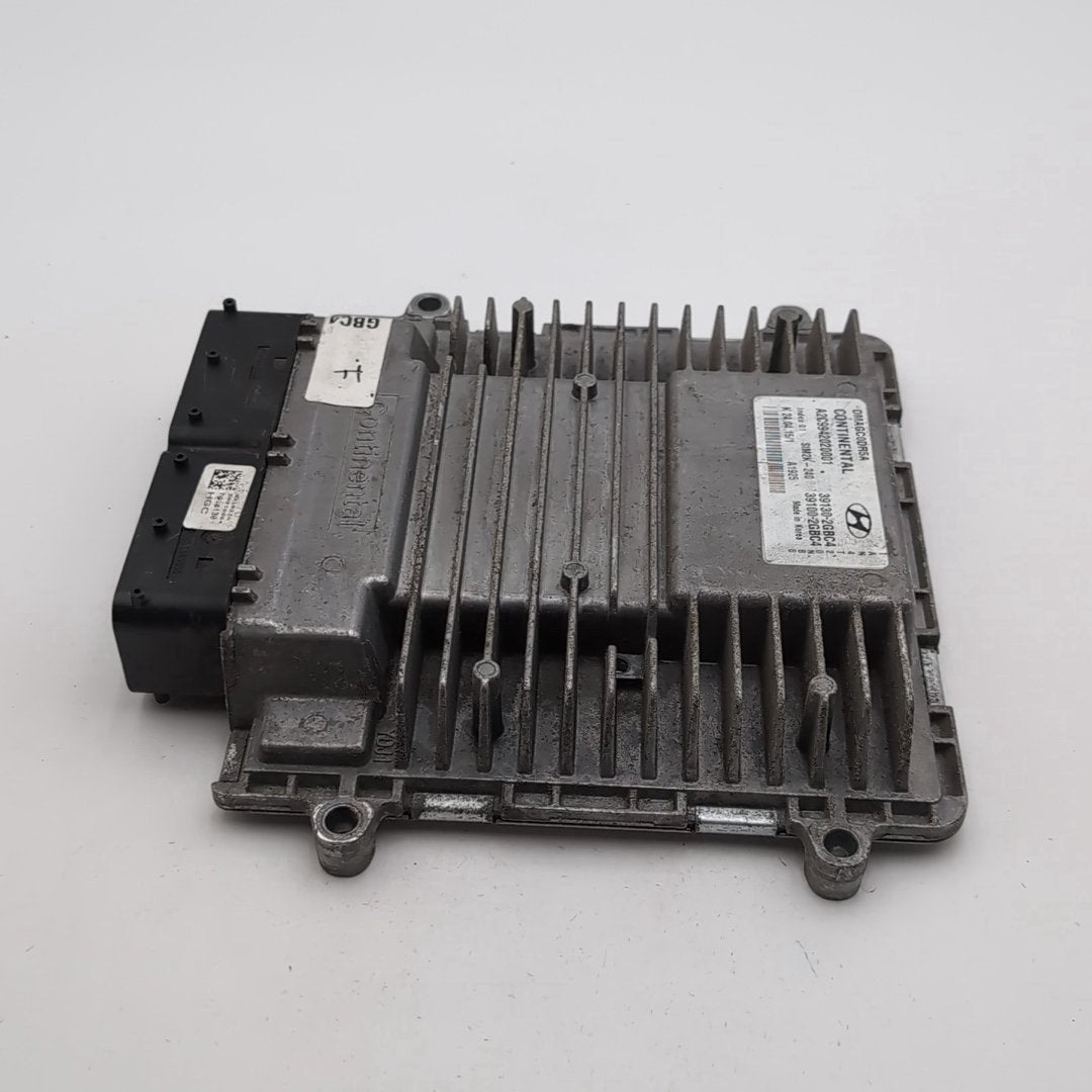 2013 - 2016 Hyunda Santa Fe Engine Computer Control Module ECU 39130-2GBC4