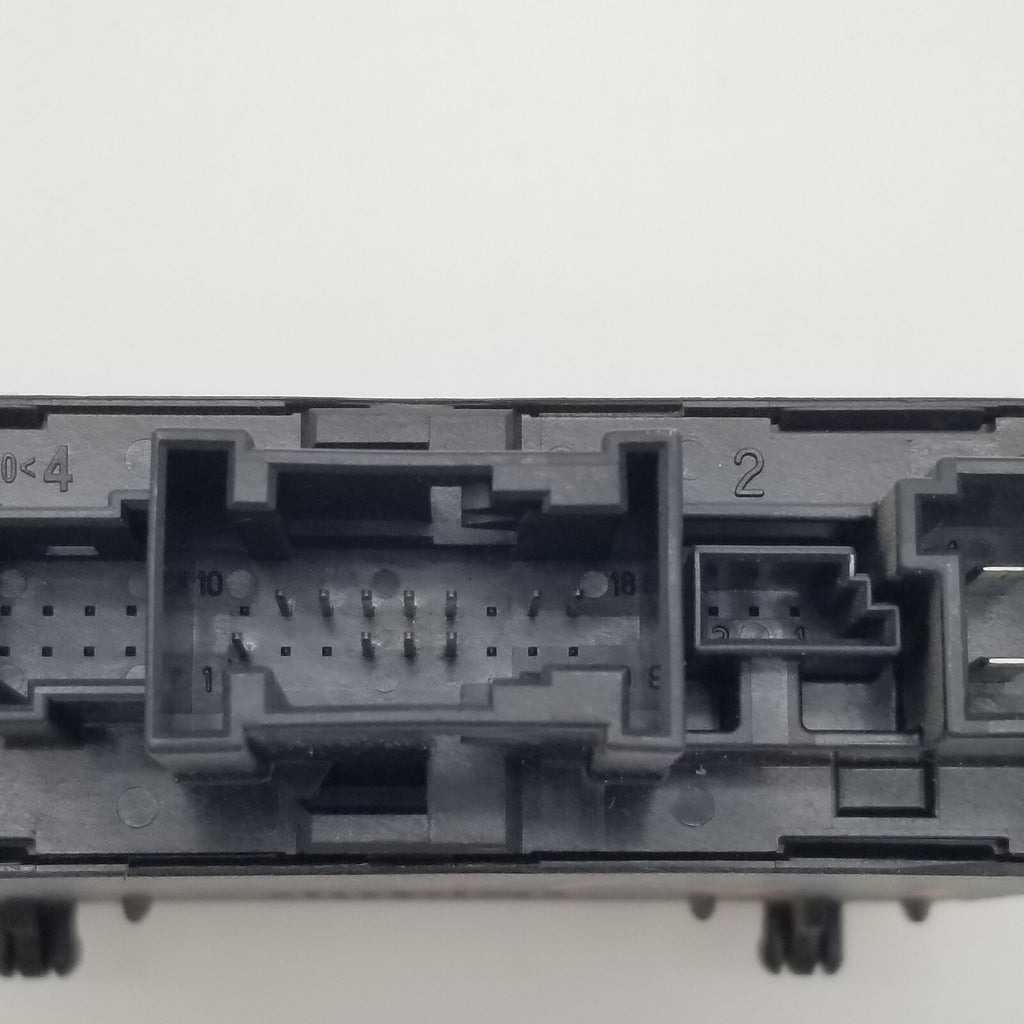 01-07 Mercedes W203 C230 C240 C320 Door Control Module Rear Left 2038202185 OEM