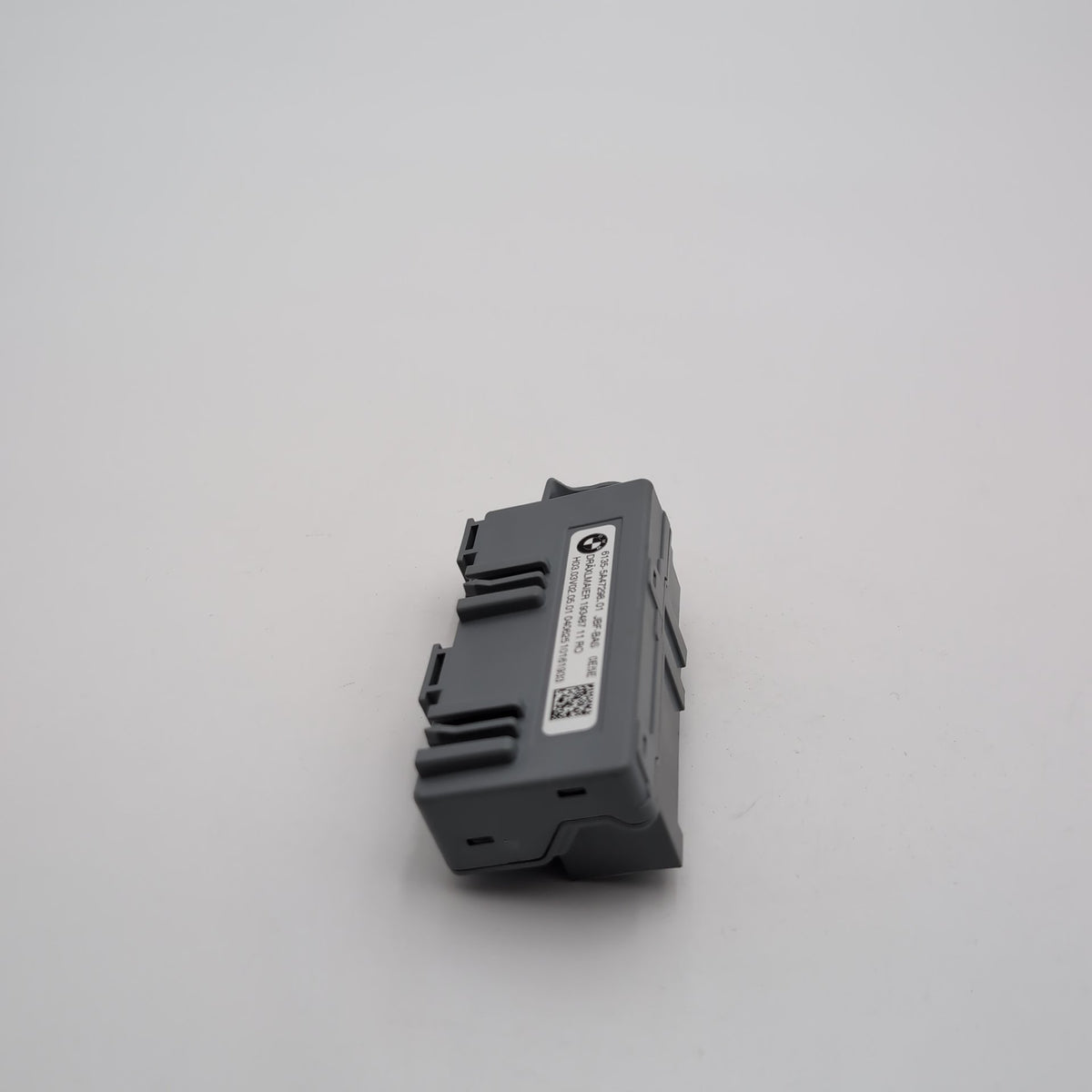 2022 - 2026 BMW F74 X1 X2 Mini Cooper Countryman Power Distribution LIN Module