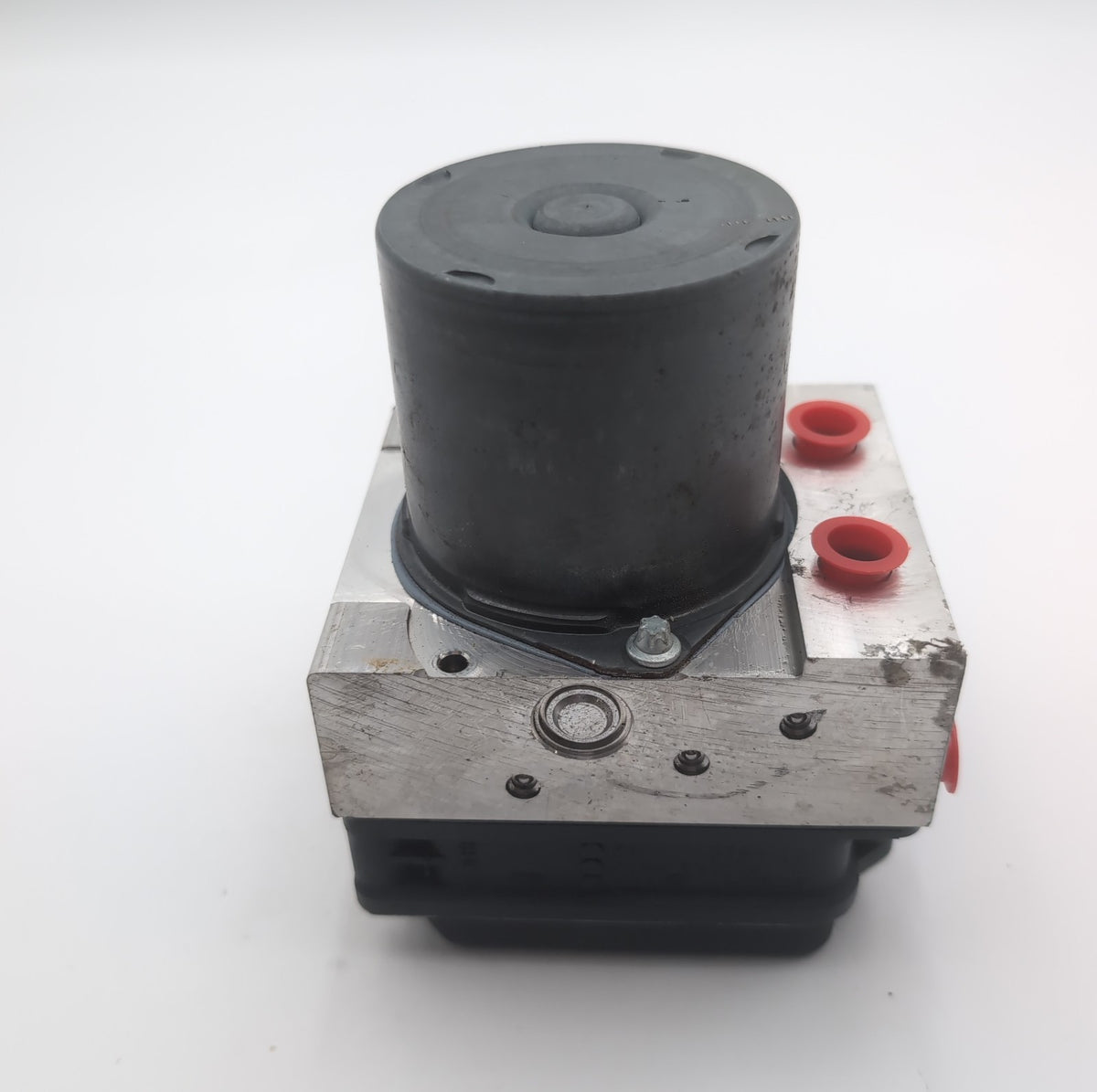 2014 2015 BMW X1 2.0L ABS Anti Lock Brake Pump Control Unit 6860214