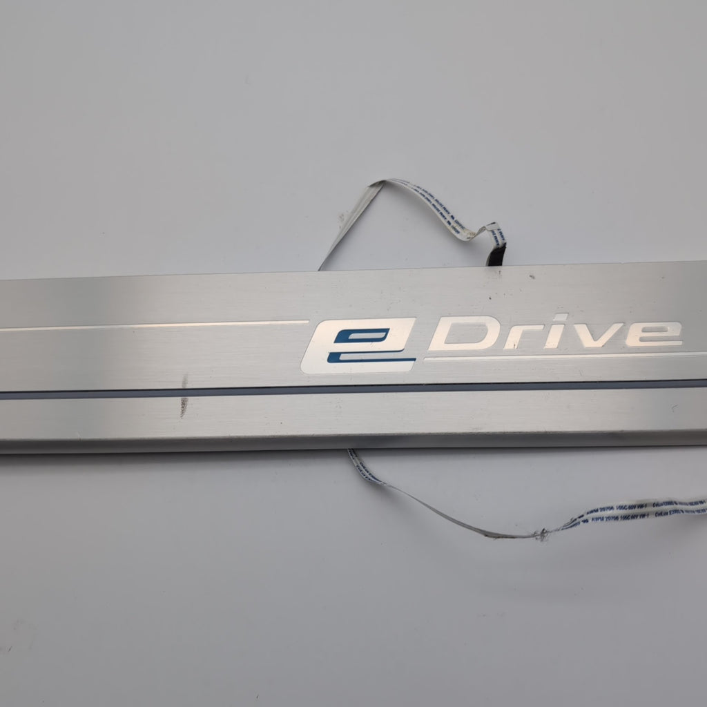 2017 2018 2019 BMW 740e Rear Left Right Illuminated Door Sill Scuff Plate Pair