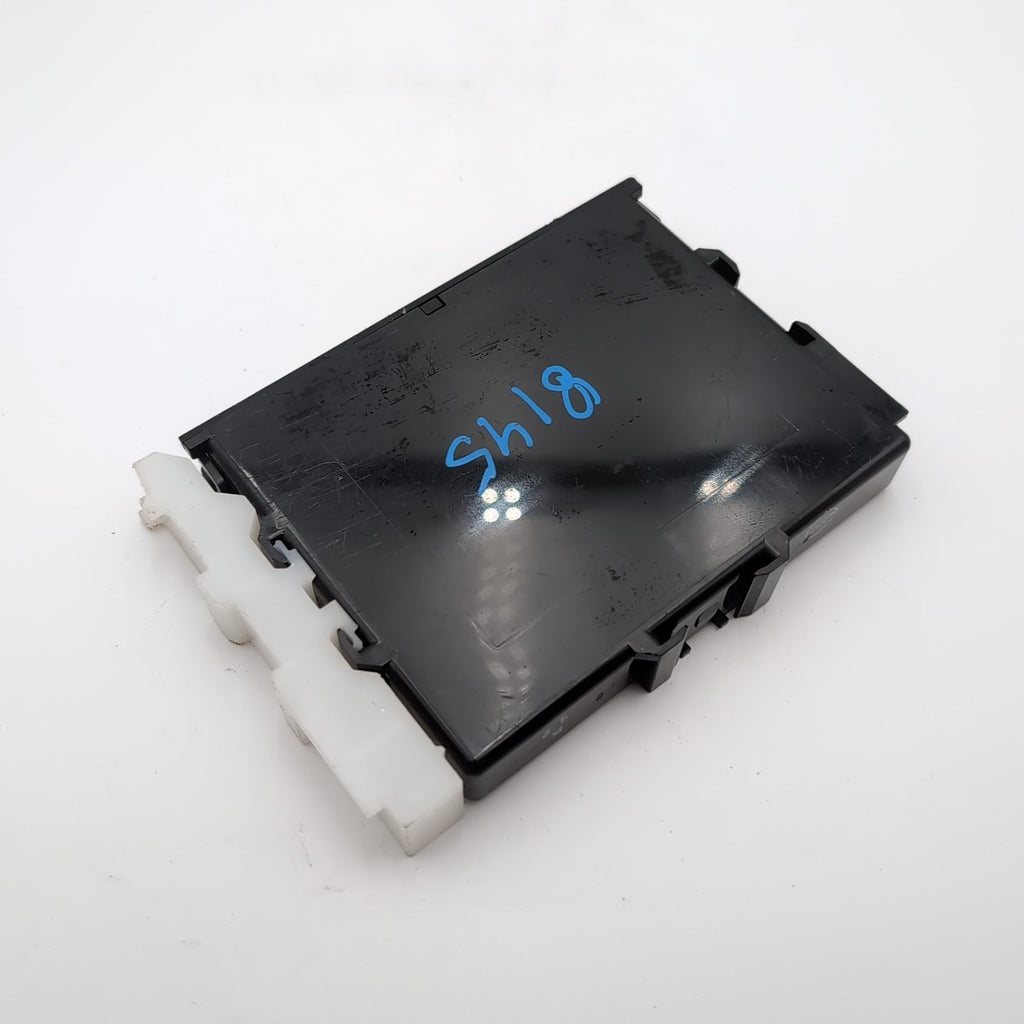 2014 2015 2016 Toyota Highlander Smart Key Door Entry Control Module 89990-0E090