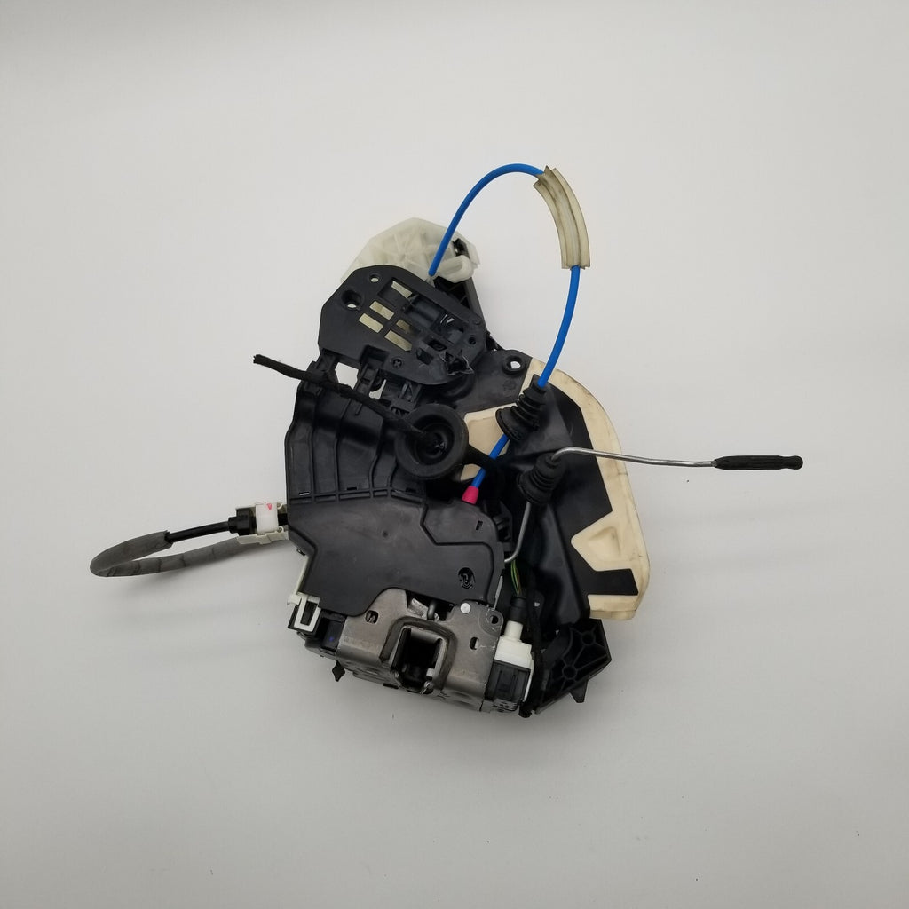2014-2019 MERCEDES CLA250 C117 REAR RIGHT SIDE DOOR LOCK LATCH ACTUATOR OEM