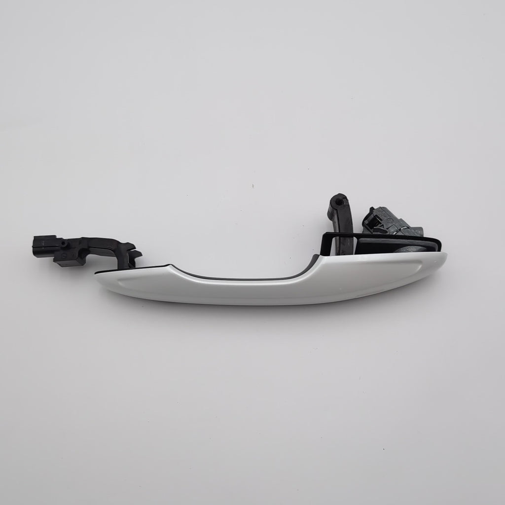 2018- 2025 VOLVO XC60 FRONT LEFT DRIVER SIDE DOOR OUTSIDE HANDLE