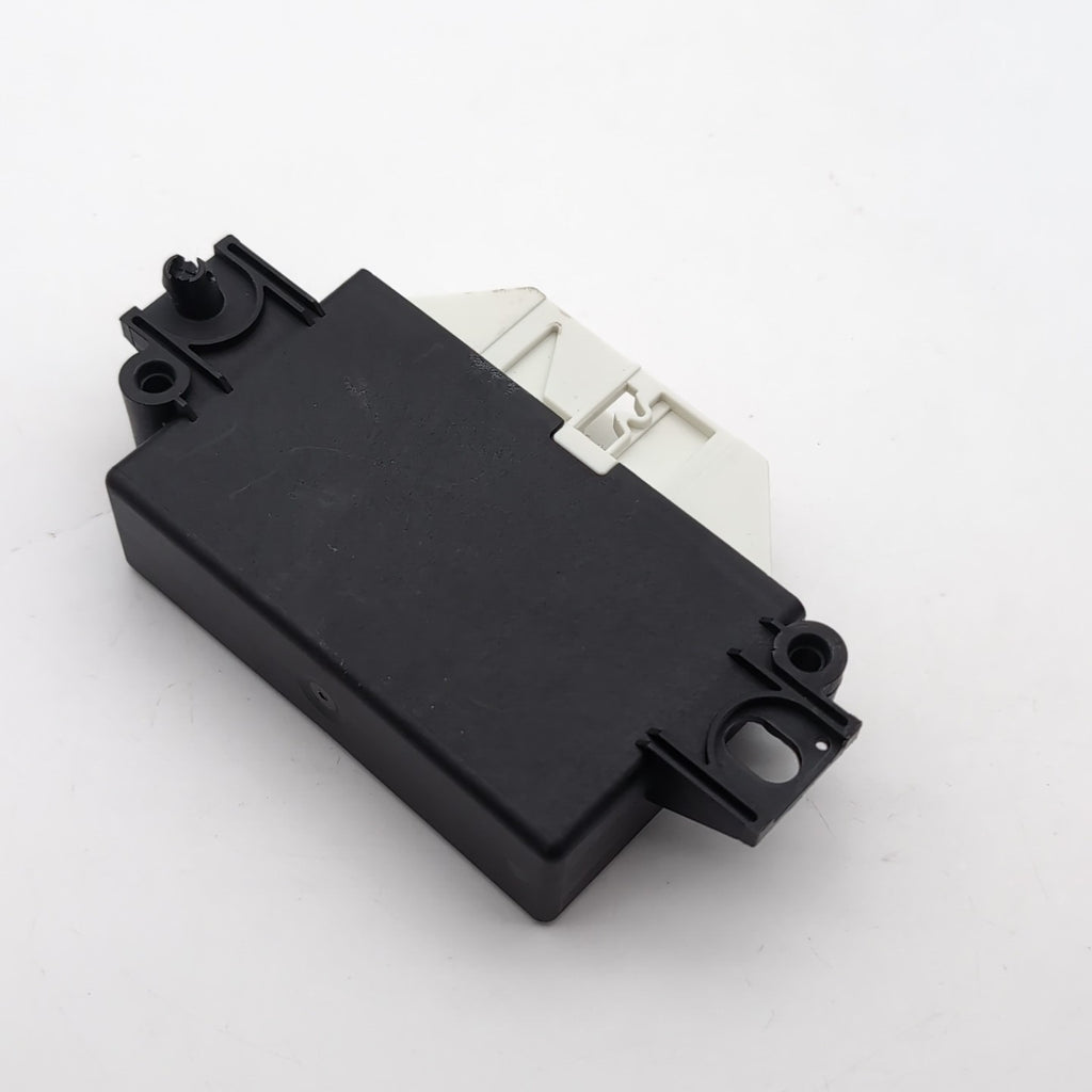 2023 - 2026 BMW G60 G70 X1 X2 X5 X7 USS Ultrasonic Parking Sensor Module