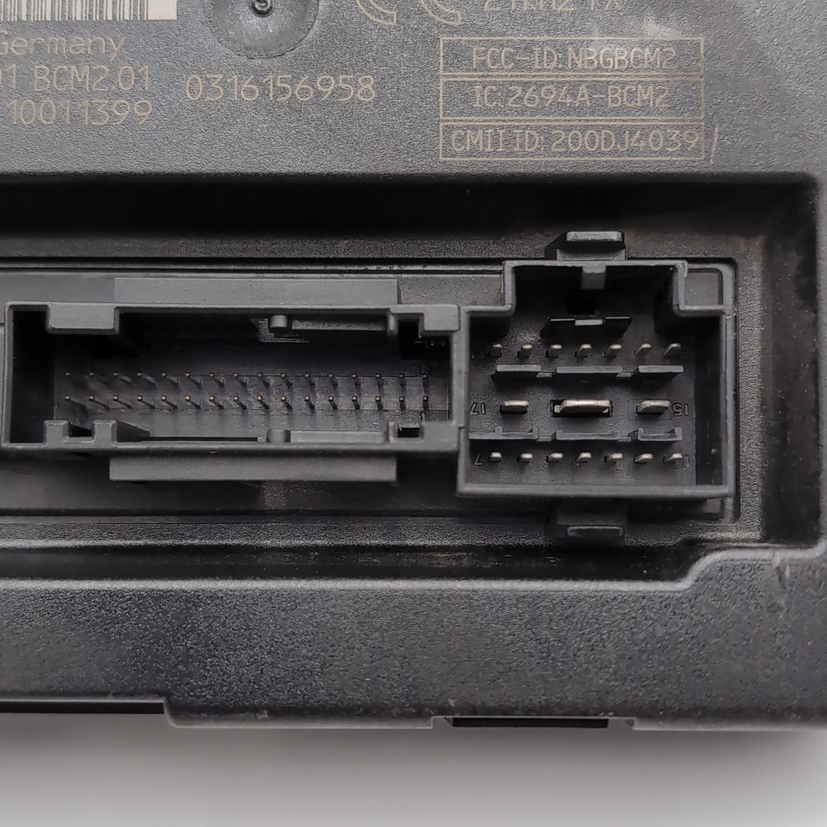 2013 - 2016 AUDI Q5 A5 S5 COMFORT CONTROL MODULE CCM BCM OEM 8K0907064HM