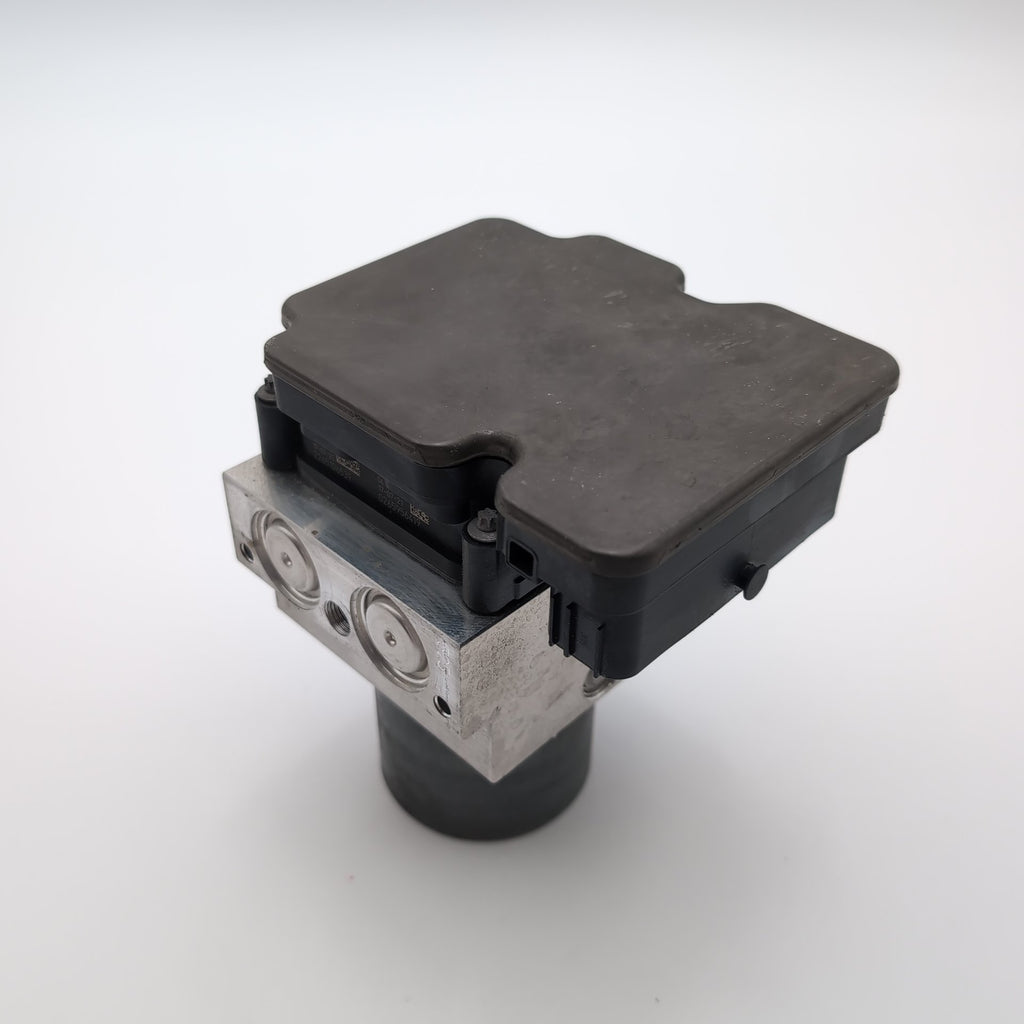 2017 2018 Land Rover Discovery ABS Anti Lock Brake Pump HPLA-14F447-AF