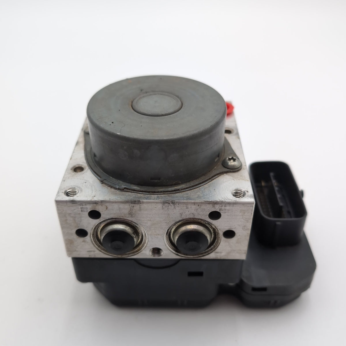 2015 Toyota Yaris ABS Anti Lock Brake Pump Control Unit 44540-52451