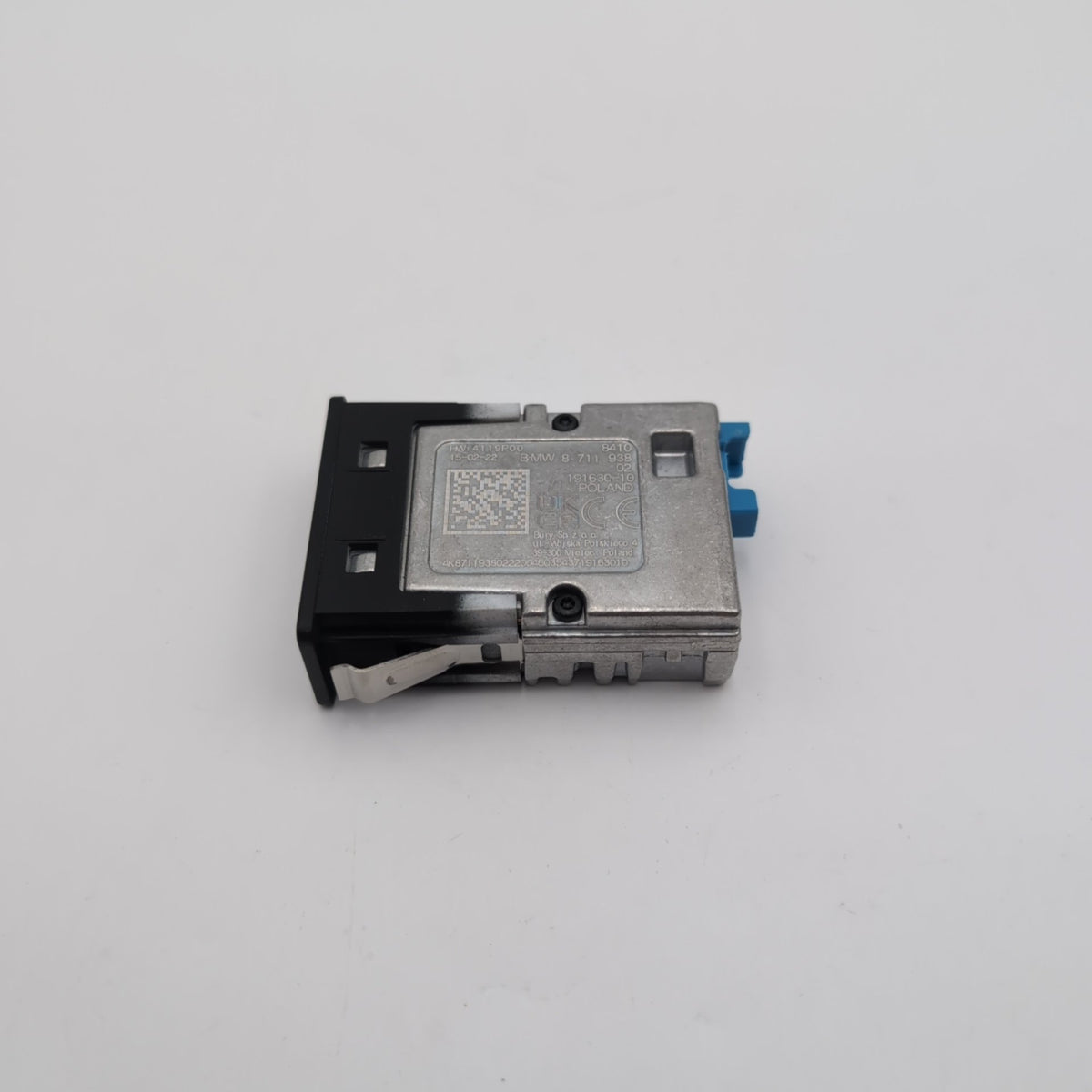 2019 - 2024 BMW G20 G26 F46 G30 G12 M3 M4 X1 X3 X4 Dual USB Port Socket 8711938