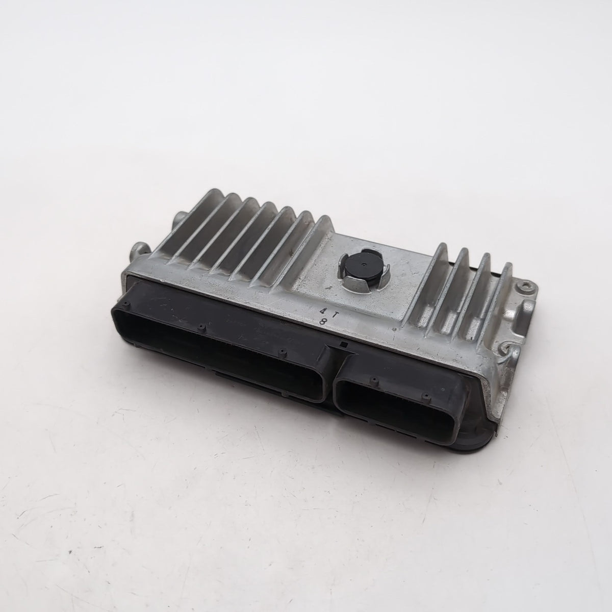 2016 2017 Toyota Prius Engine Computer Control Module ECM OEM 89661-47650