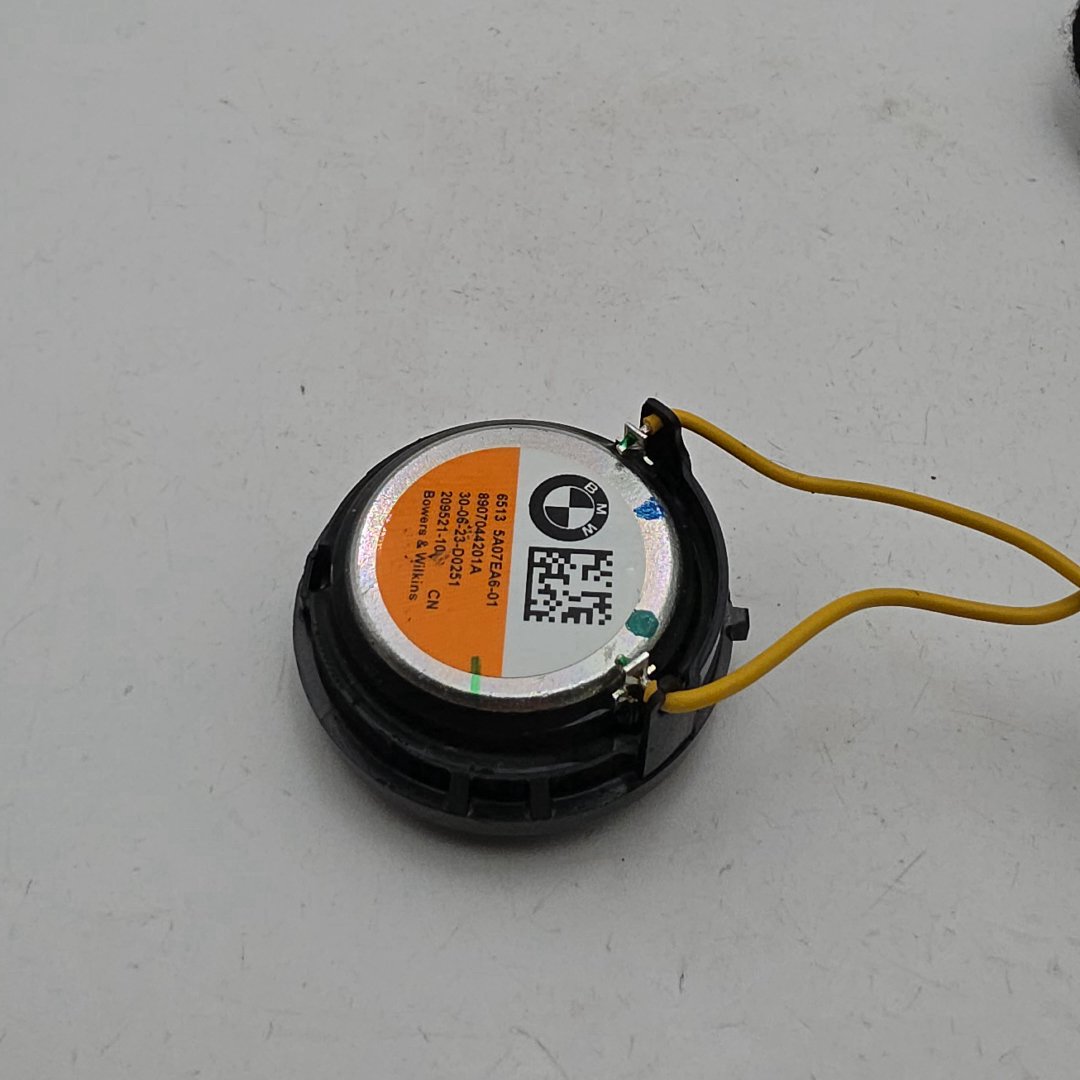 2023 - 2026 BMW i5 G60 G70 Bower Wilkins Door Instrument Panel Tweeter Speaker