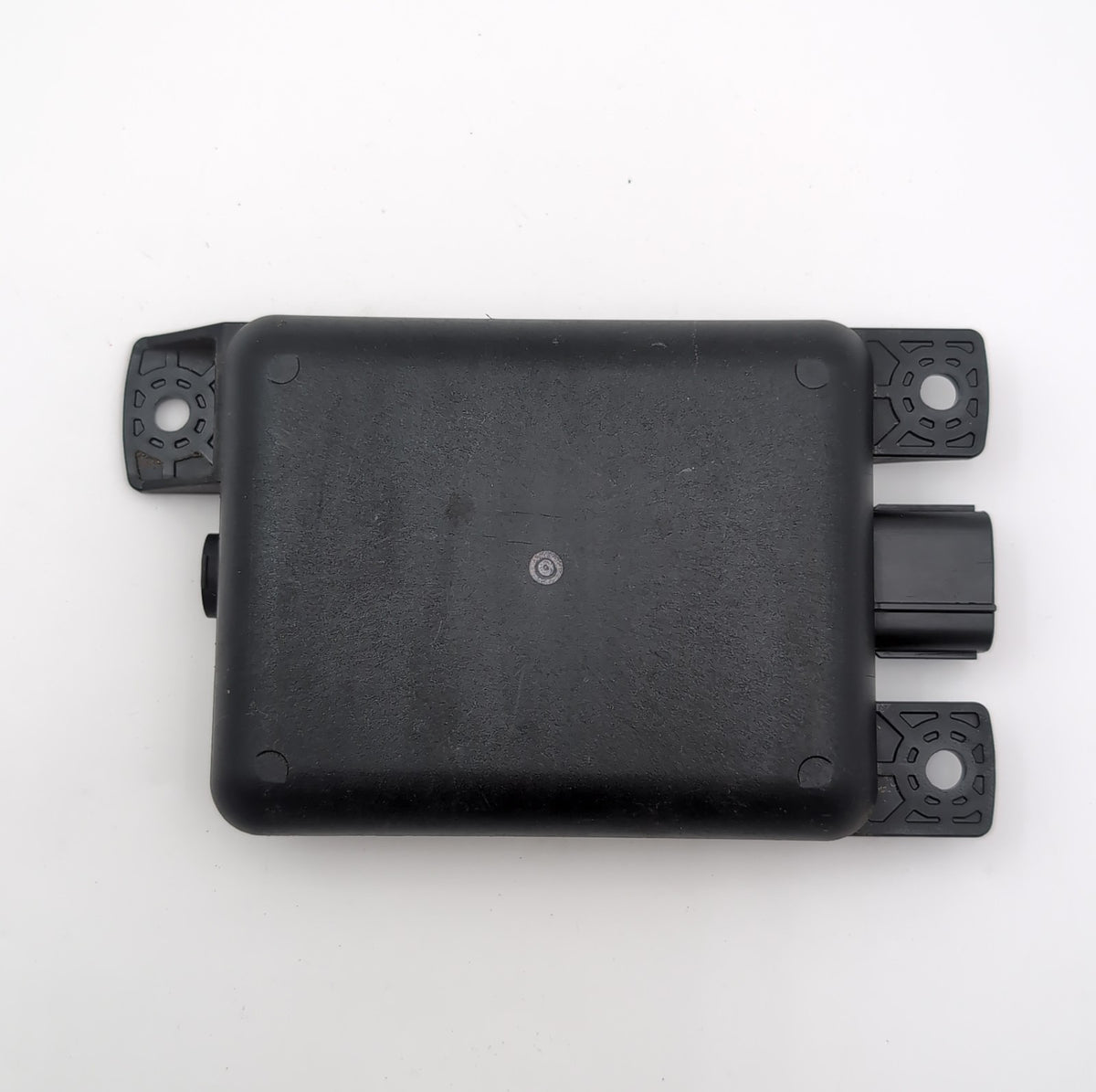 2018 2019 2020 2021 Hyundai Kona Rear Left Blind Spot Radar Sensor 95811-J9000