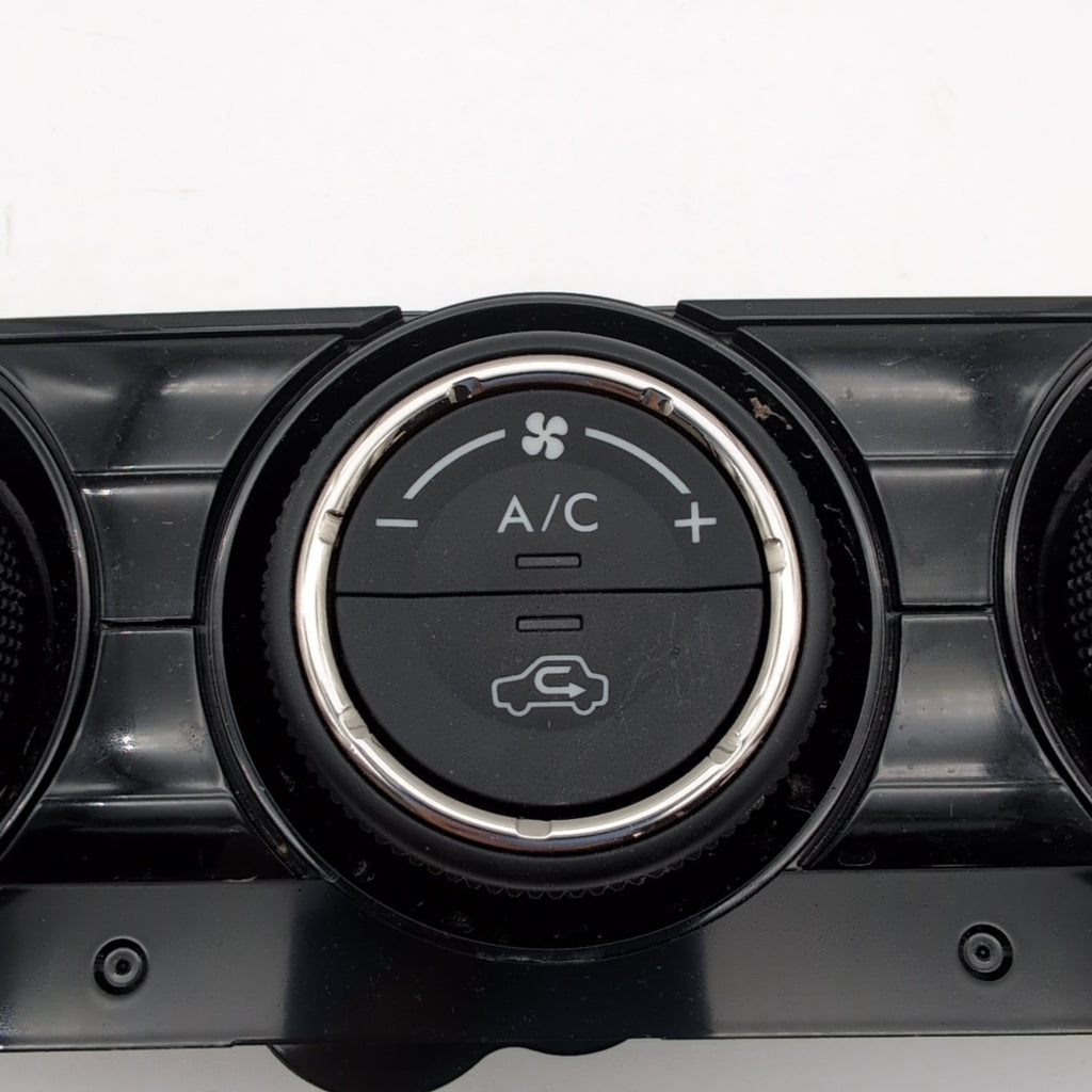 2018 2019 2020 2021 Subaru WRX AC Heater Climate Control Unit 72311VA370