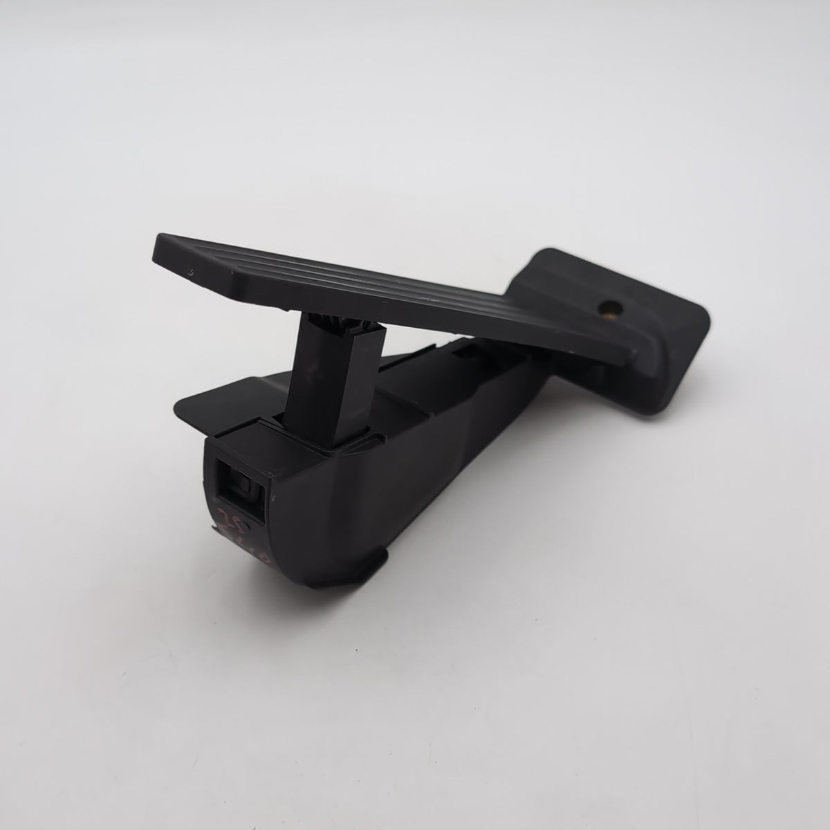 2020 - 2026 BMW 3 5 6 7 SERIES X1 X2 X3 X5 Acceleration Gas Pedal 6889822