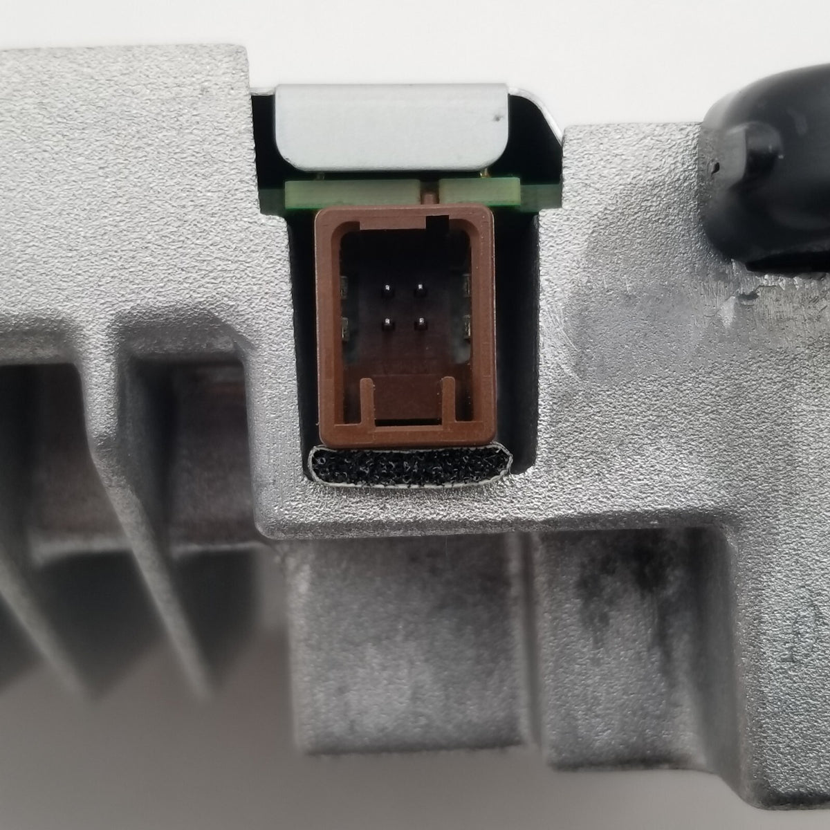 2018 2019 Mazda CX-3 AM FM Radio Receiver OEM