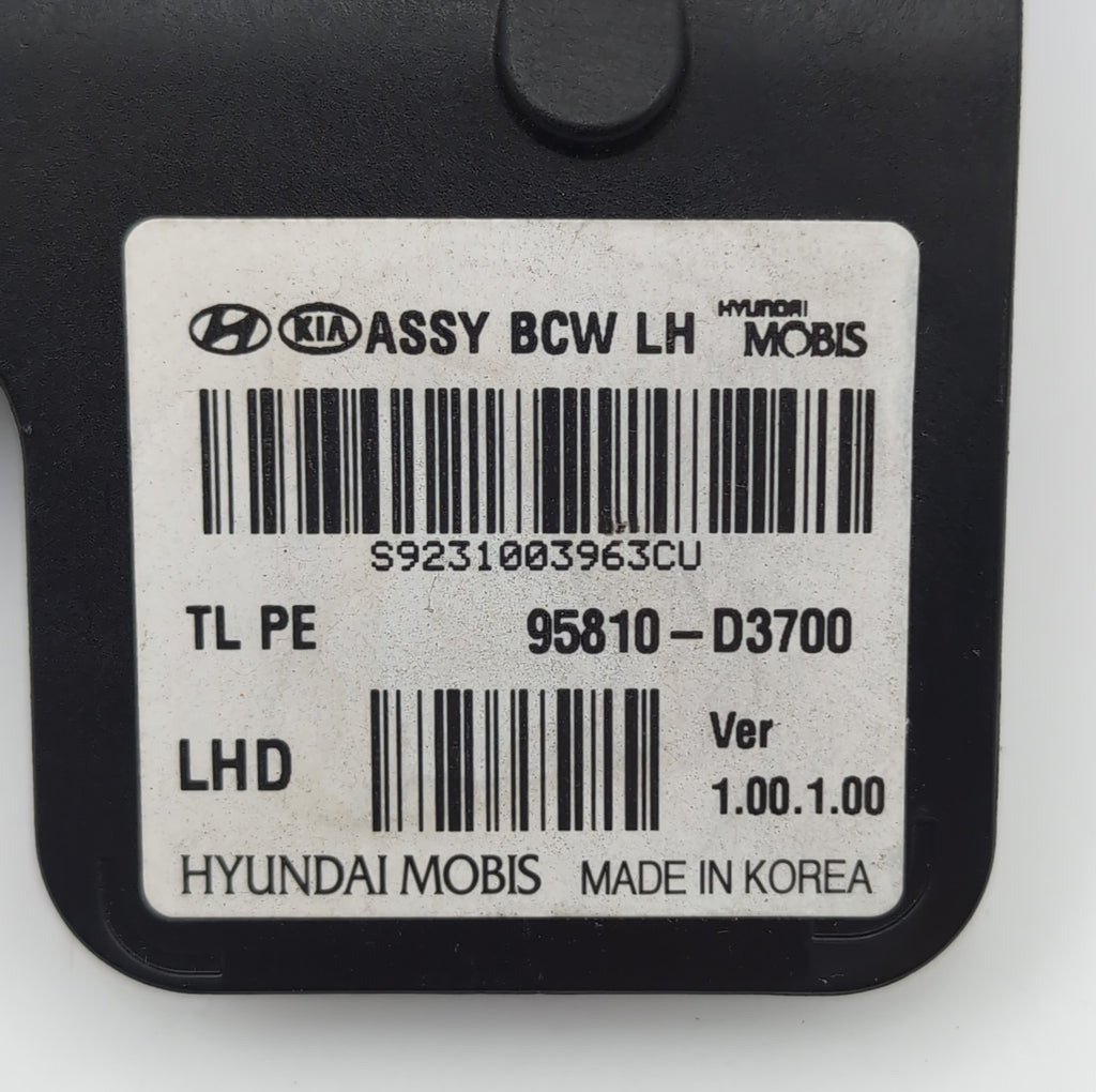 2019 2020 2021 Hyundai Tucson Rear Left Blind Spot Radar Sensor 95810-D3700