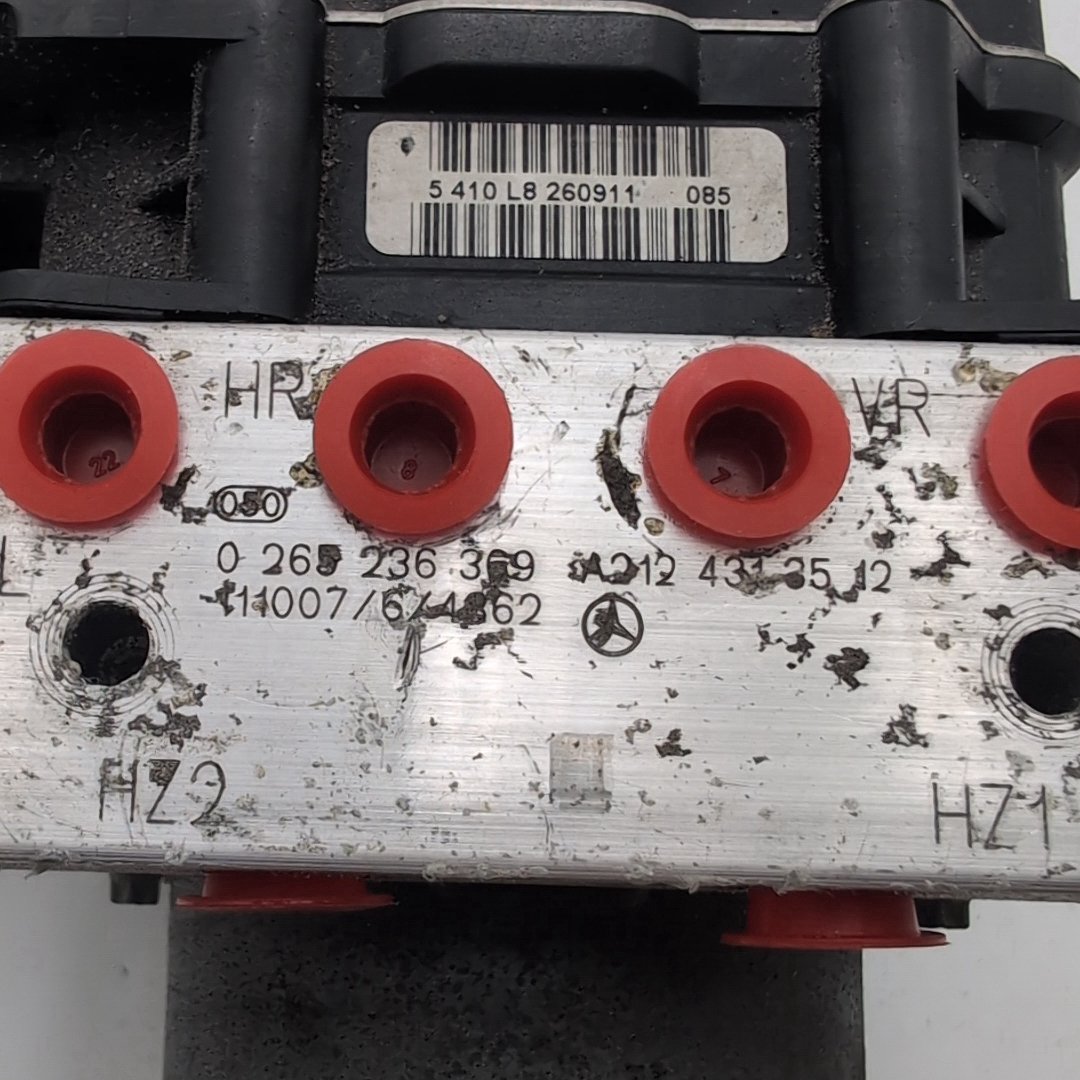 2012 - 2016 Mercedes W212 E350 ABS Anti Lock Brake Pump A2124313512