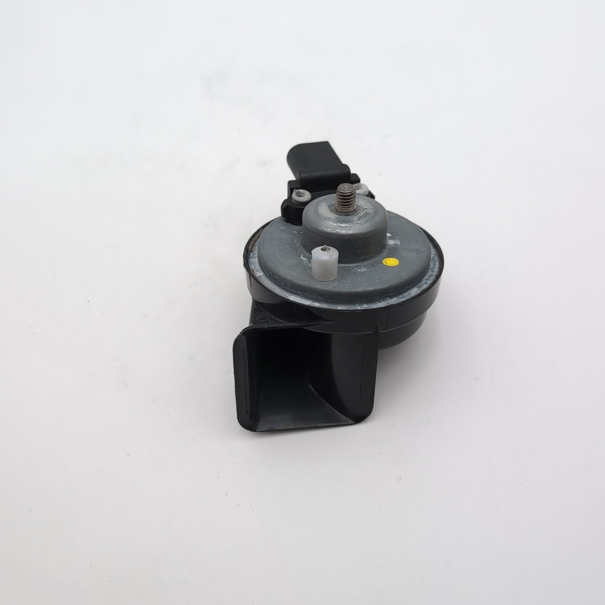 2022 2023 2024 2025 BMW i7 G70 LOW TONE SIGNAL HORN CLARTON OEM 7011169