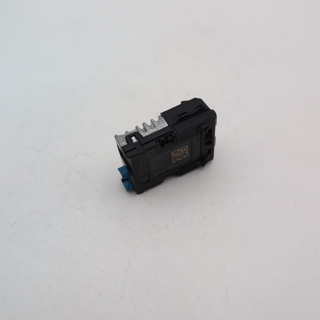 2025 2026 BMW 540i 530i 550e i5 M5 X3 G45 Dual Socket USB Port 5B51C73