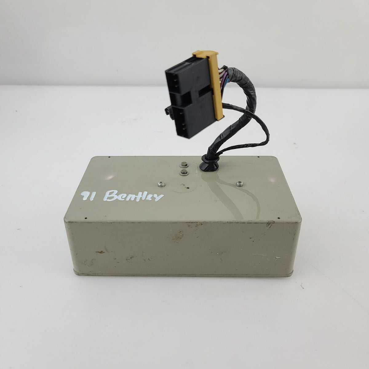 1980-2003 Bentley Arnage Rolls-Royce Silver Spirit Spur Alarm CDL Module UD73293