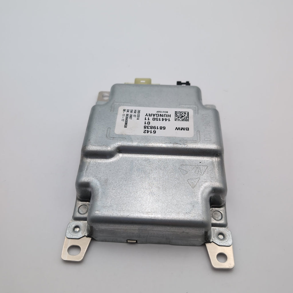 2016 - 2019 BMW 740i 750i G12 Hybrid Battery Charing Module BCU 6819838