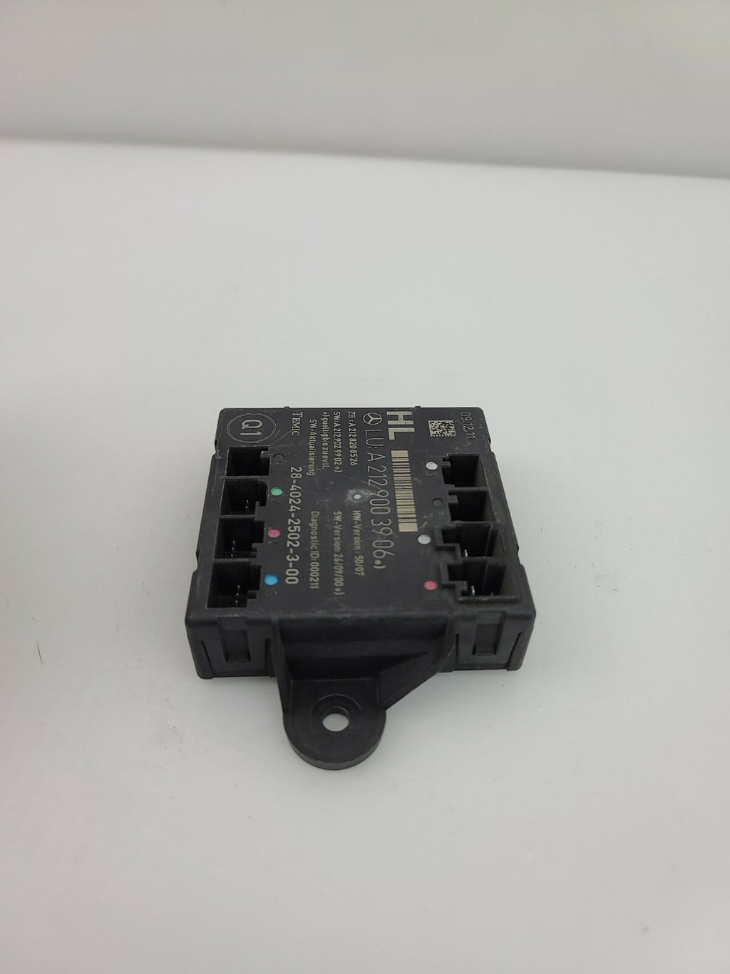 08-14 Mercedes W204 C-Class Rear Left Door Control Module 2129003906 Oem