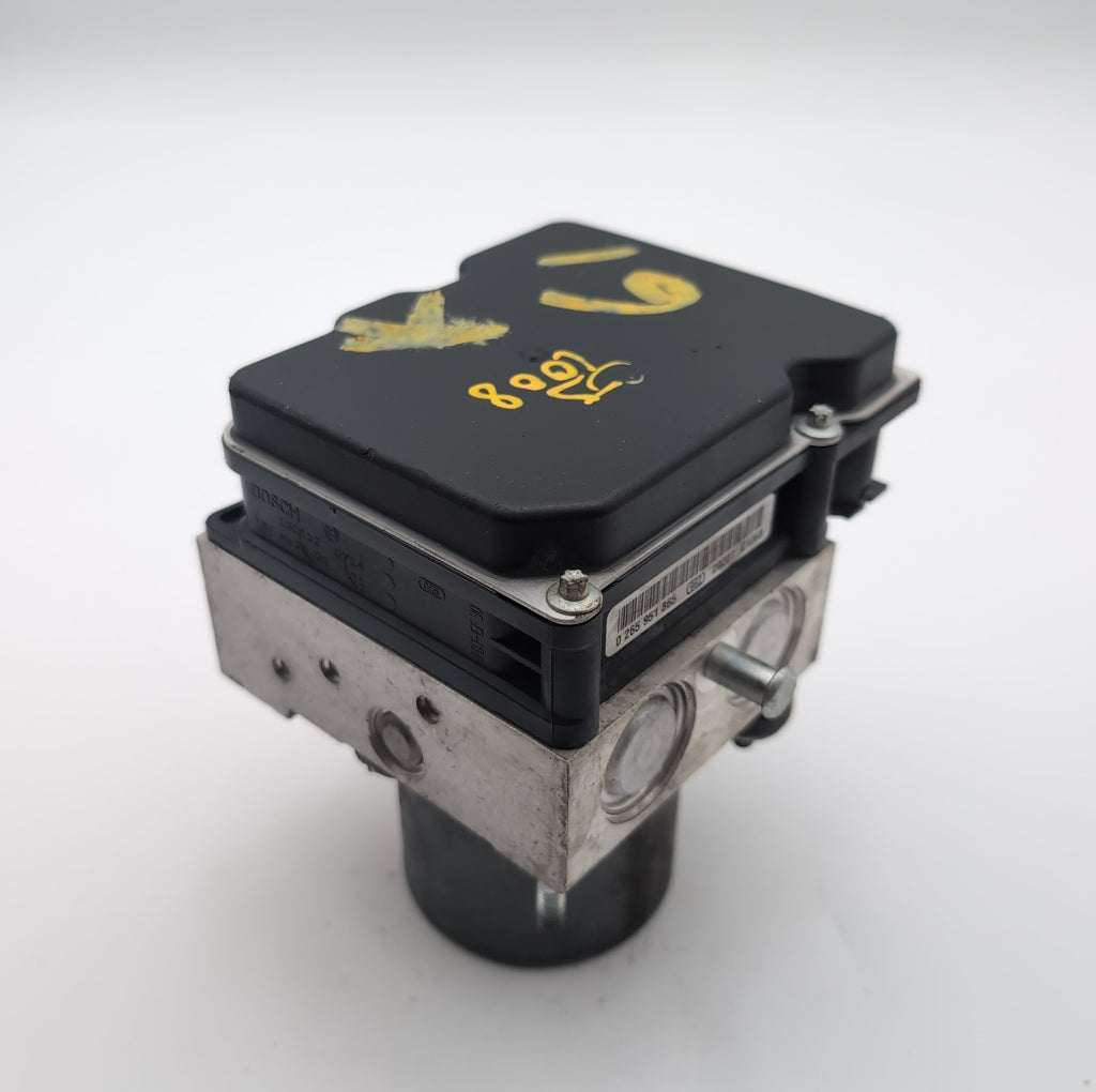 2011 â 2014 Nissan Maxima 3.5L ABS Anti-Lock Brake Pump Control Unit 47660ZY90C