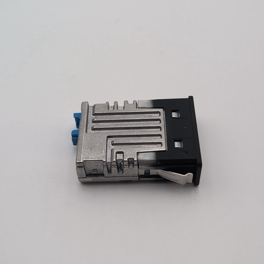 2019 - 2023 BMW G30 G80 G82 G11 G12 X1 X3 X4 Dual USB Port Bush Socket 8711938