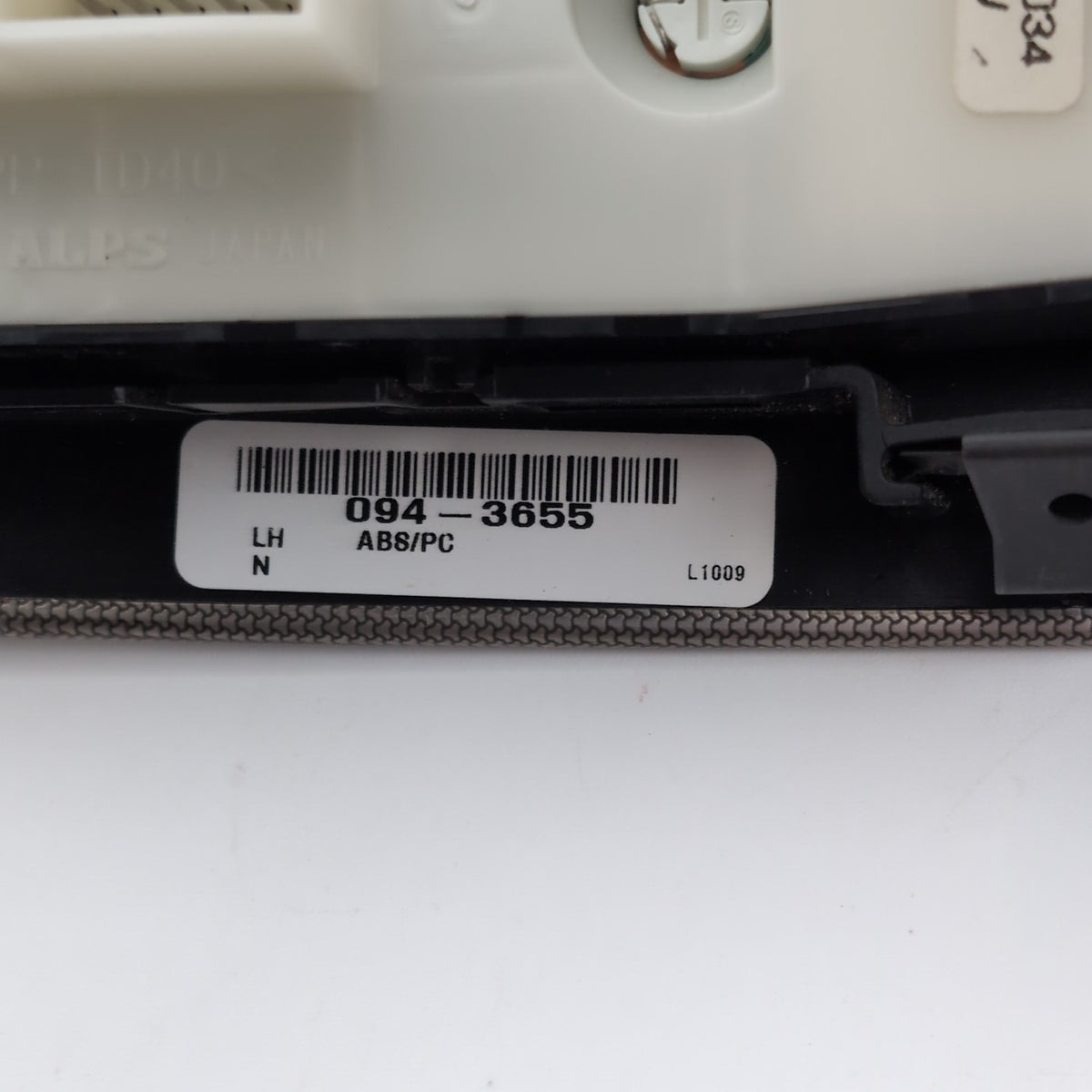 2004- 2008 Cadillac XLR Left Driver Side Door Air Vent Mirror Window Switch