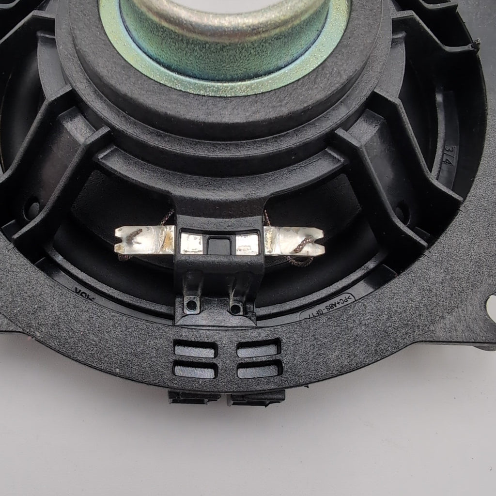 2023 - 2026 BMW 530I 540I G60 X1 X2 Front Rear Door Midrange Speaker 5A06FC5