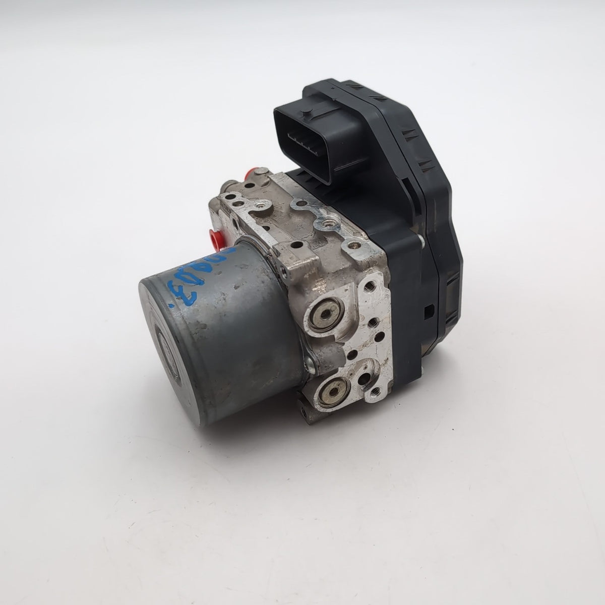 2015 Toyota RAV4 ABS Anti Lock Brake Pump Control Unit OEM 44540-42282