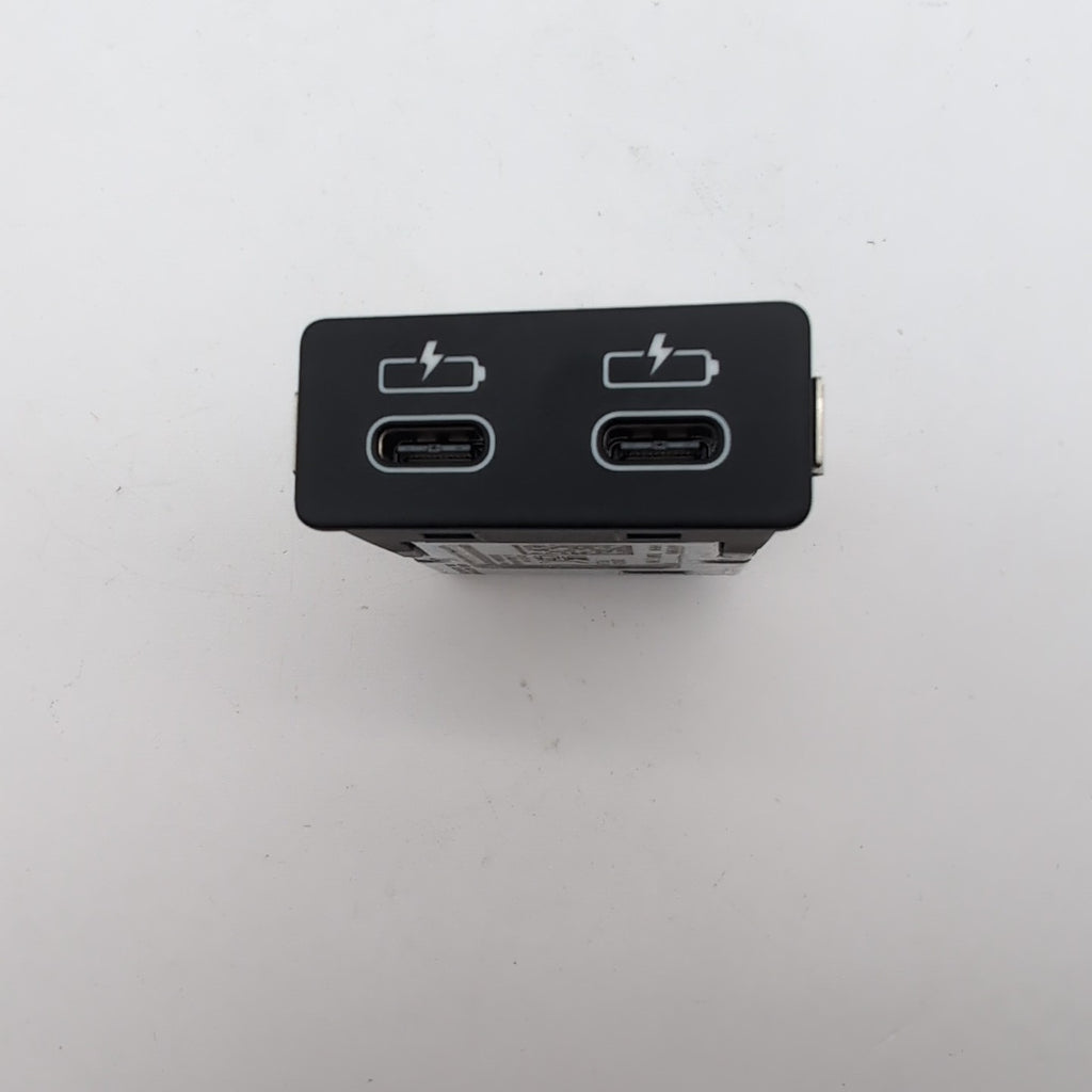 2019 - 2026 BMW G20 G26 G80 G22 G82 M3 M4 Dual USB Type C Charging Port 5A84160